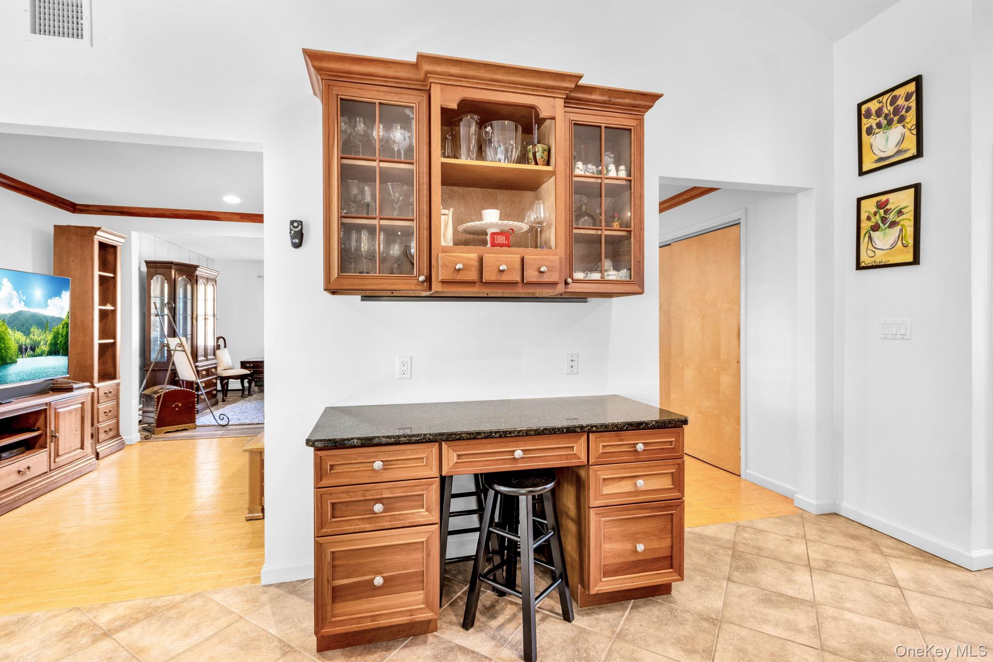 Mahopac, New York, 10541, United States, 4 Bedrooms Bedrooms, ,3 BathroomsBathrooms,Residential,For Sale,2002919