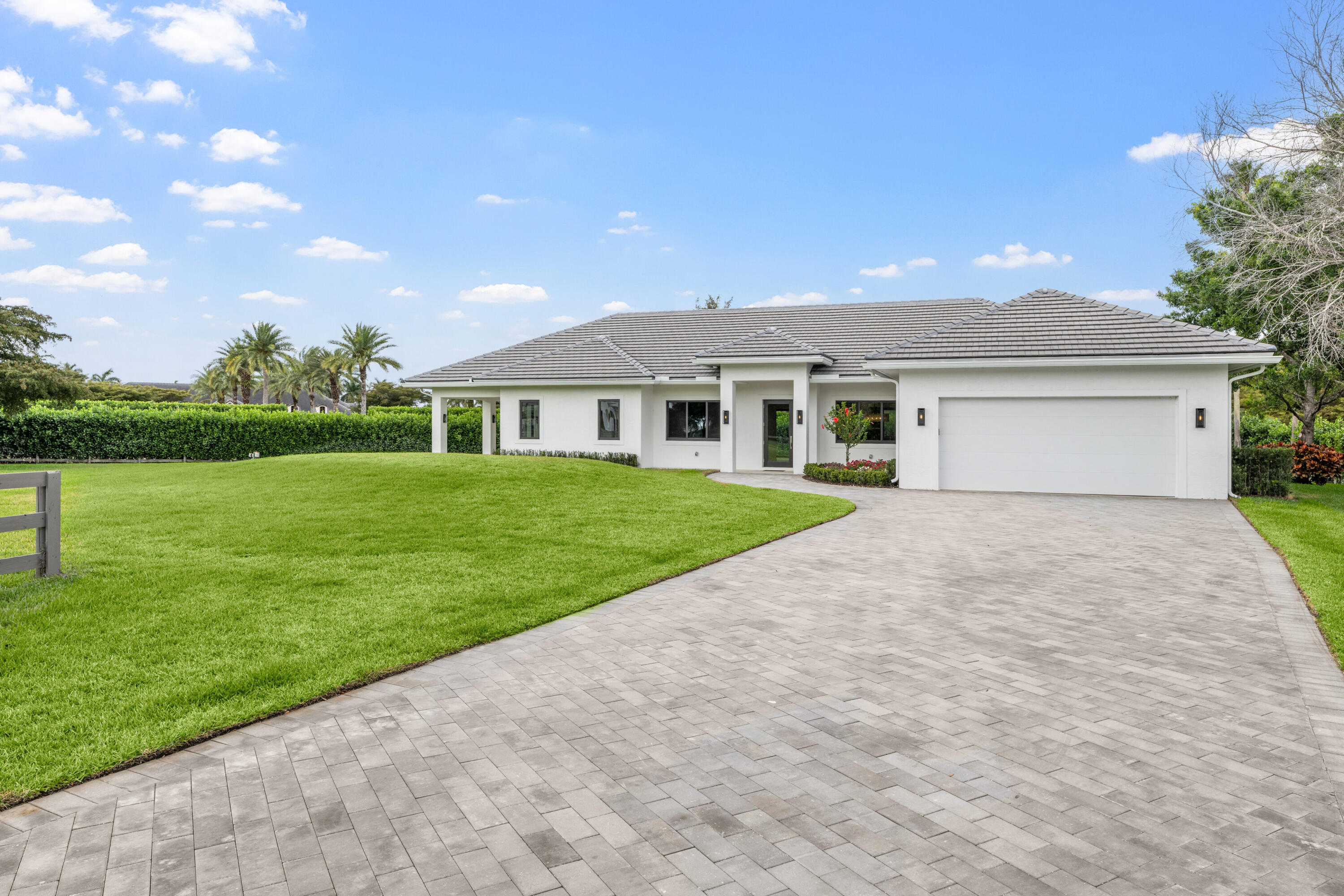  3585 Aiken Court - 物件實景