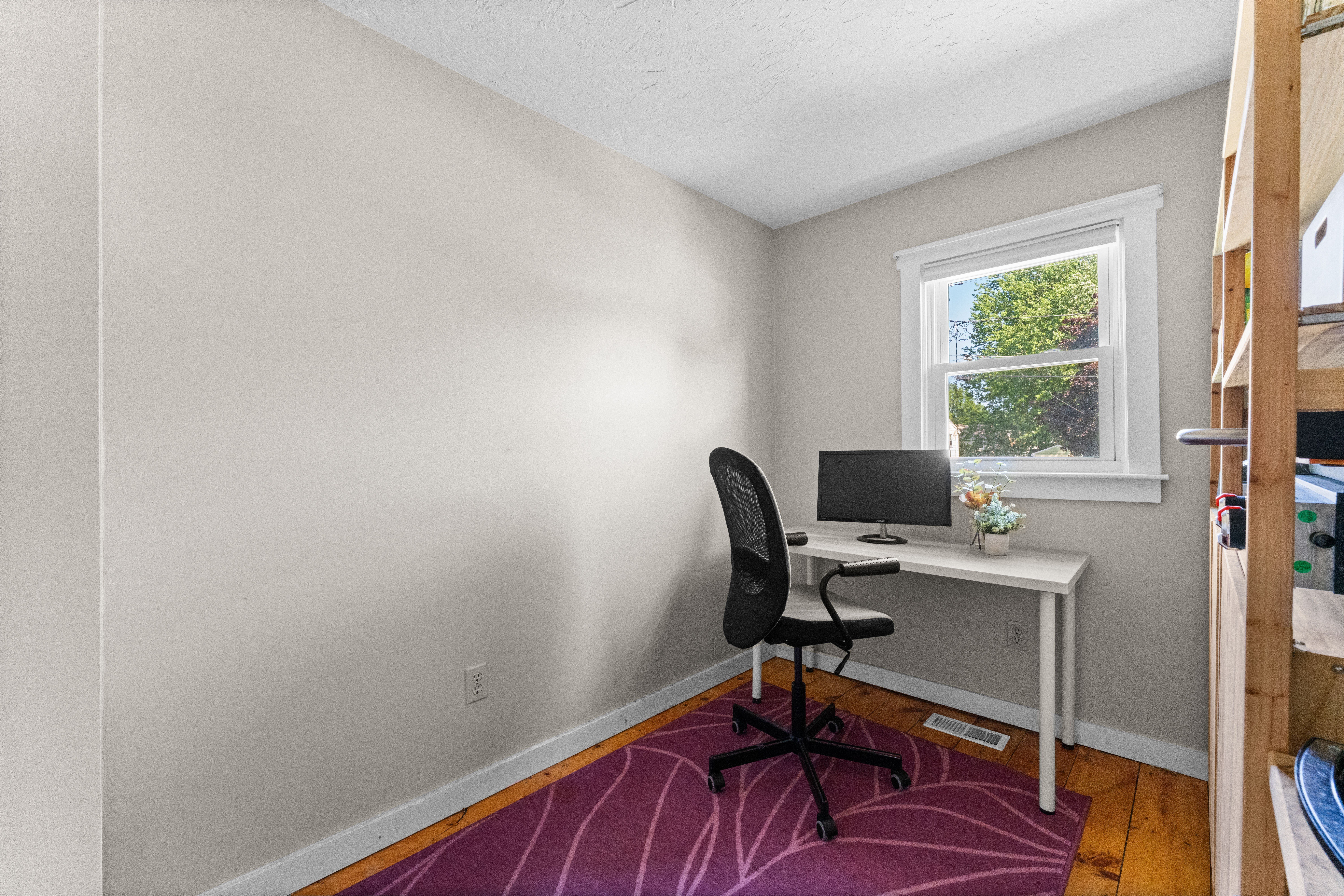 42 Dewey Avenue, Brockton, MA, 02301 - 物件實景