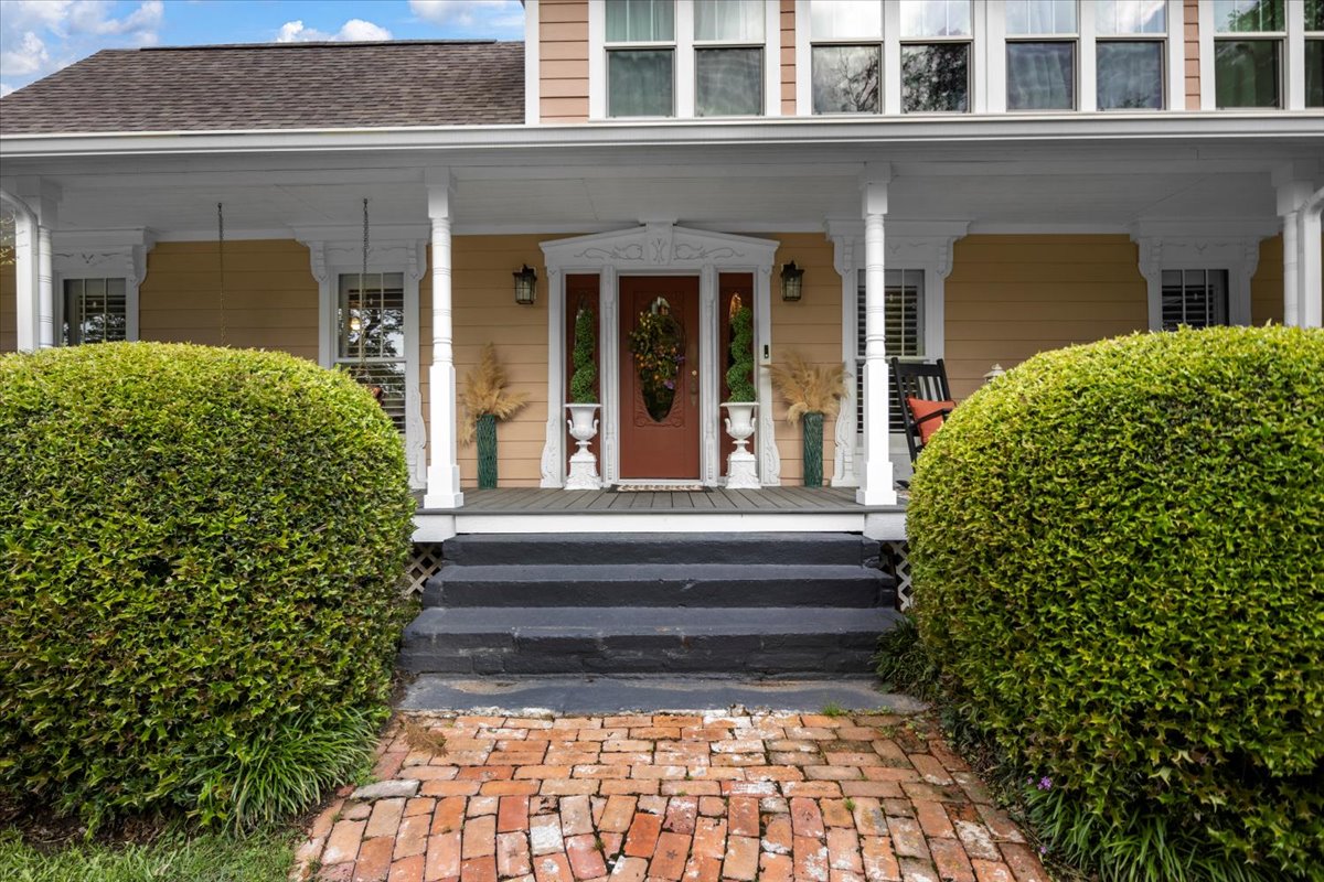 Carthage, Texas, 75633, United States, 5 Bedrooms Bedrooms, ,4 BathroomsBathrooms,Residential,For Sale,1804016
