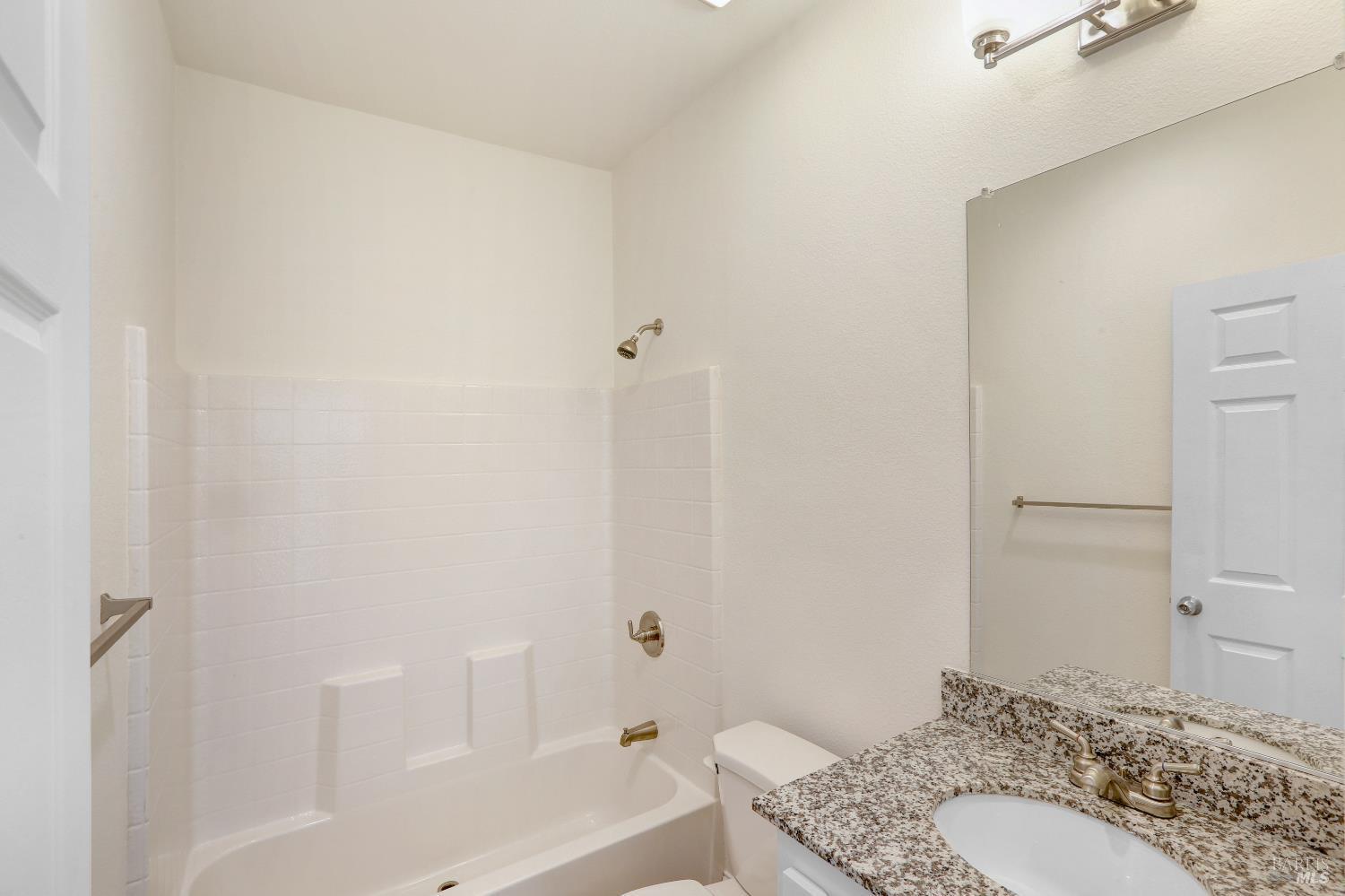 Sonoma, California, 95476, United States, 3 Bedrooms Bedrooms, ,3 BathroomsBathrooms,Residential,For Sale,1806350