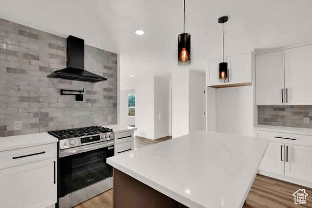 Murray, Utah, 84107, United States, 5 Bedrooms Bedrooms, ,3 BathroomsBathrooms,Residential,For Sale,2009099