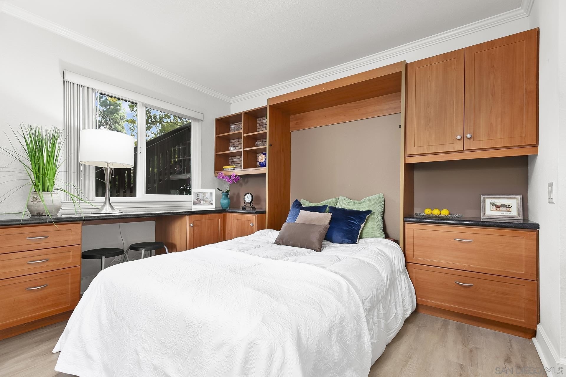 8512 Via Mallorca F, La Jolla, California, 92037, United States, 1 Bedroom Bedrooms, ,1 BathroomBathrooms,Residential,For Sale,8512 Via Mallorca F,1682425
