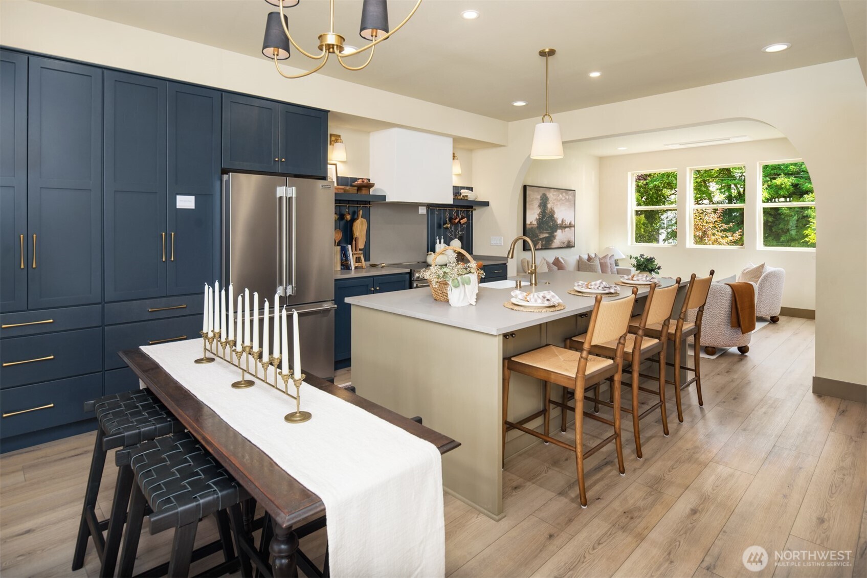 Seattle, Washington, 98106, United States, 4 Bedrooms Bedrooms, ,3 BathroomsBathrooms,Residential,For Sale,1902505