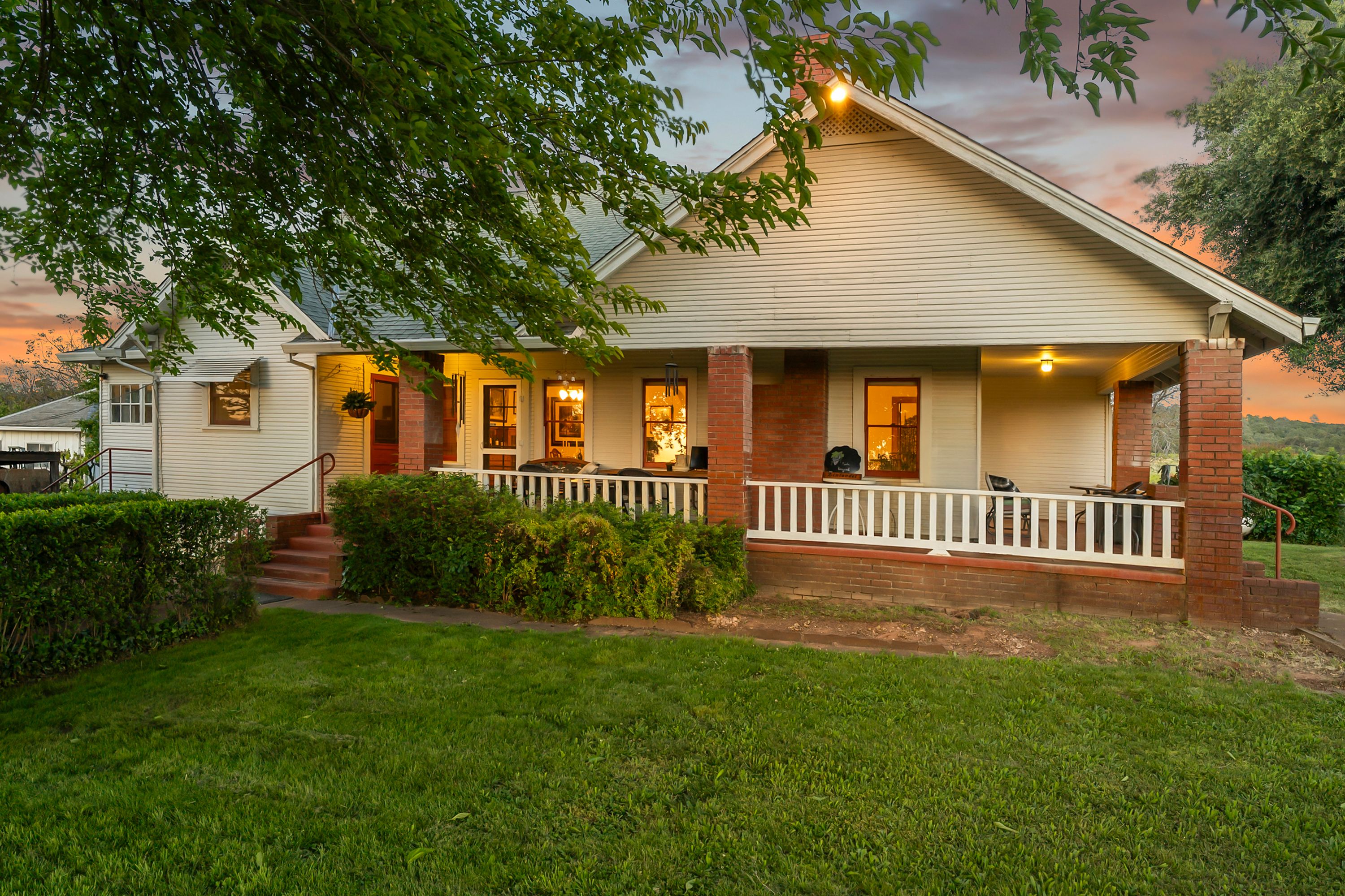  107 Acres - Seasonal Creek - Legacy - 物件實景