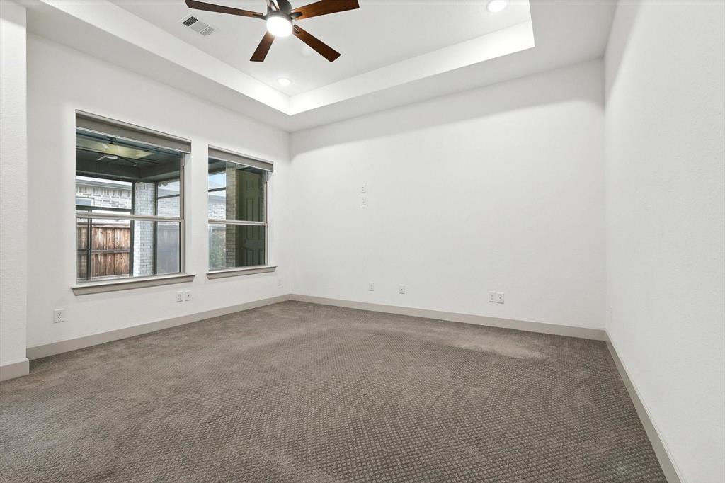 Arlington, Texas, 76005, United States, 2 Bedrooms Bedrooms, ,2 BathroomsBathrooms,Residential,For Sale,1899955