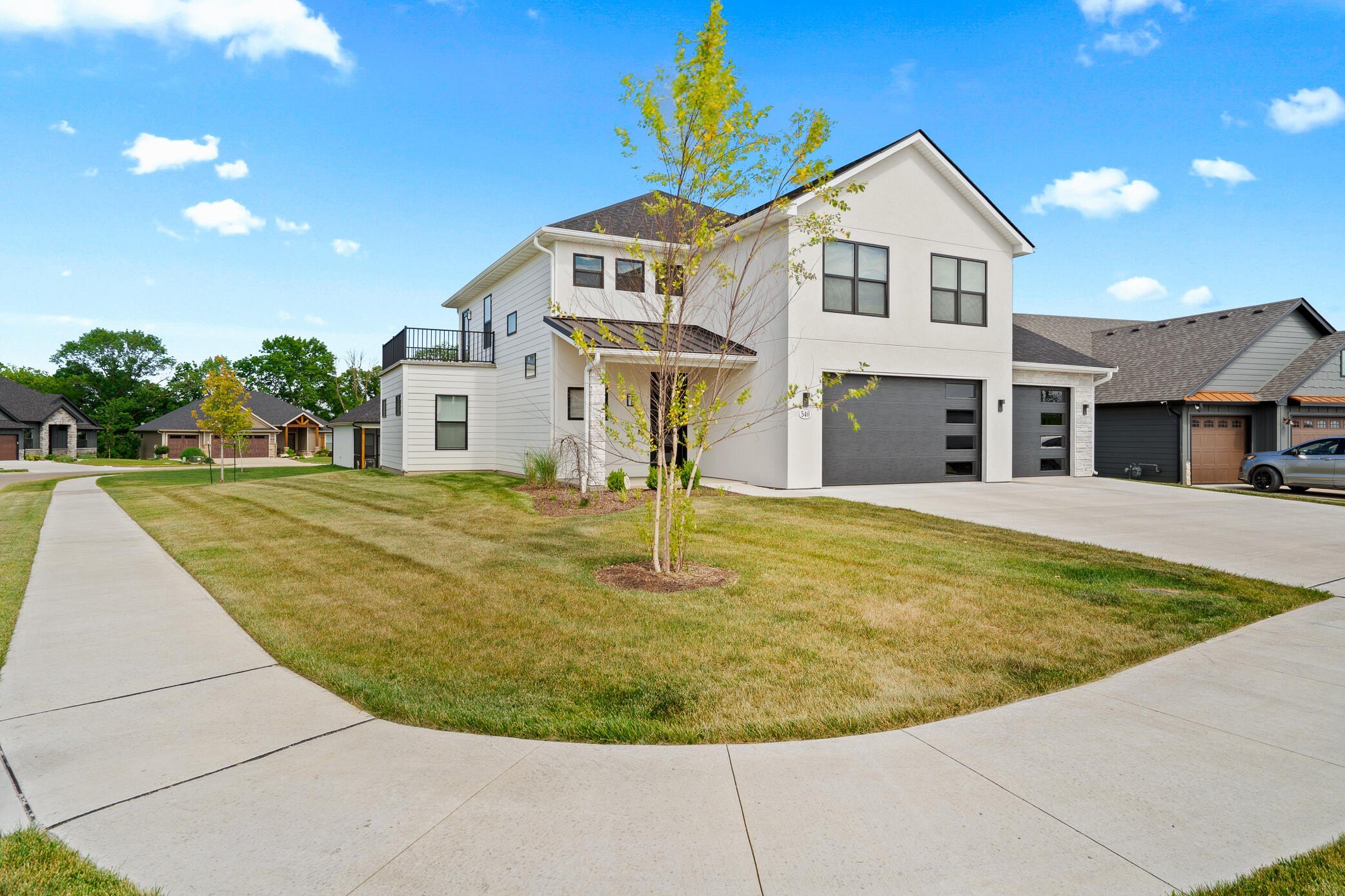 COLUMBIA, Missouri, 65203, United States, 3 Bedrooms Bedrooms, ,3 BathroomsBathrooms,Residential,For Sale,1870276