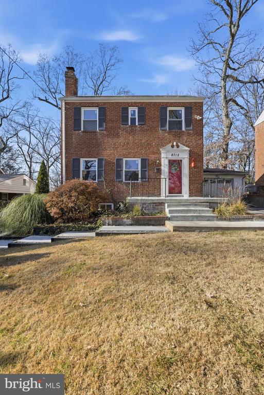 Silver Spring, Maryland, 20901, United States, 4 Bedrooms Bedrooms, ,3 BathroomsBathrooms,Residential,For Sale,2002464