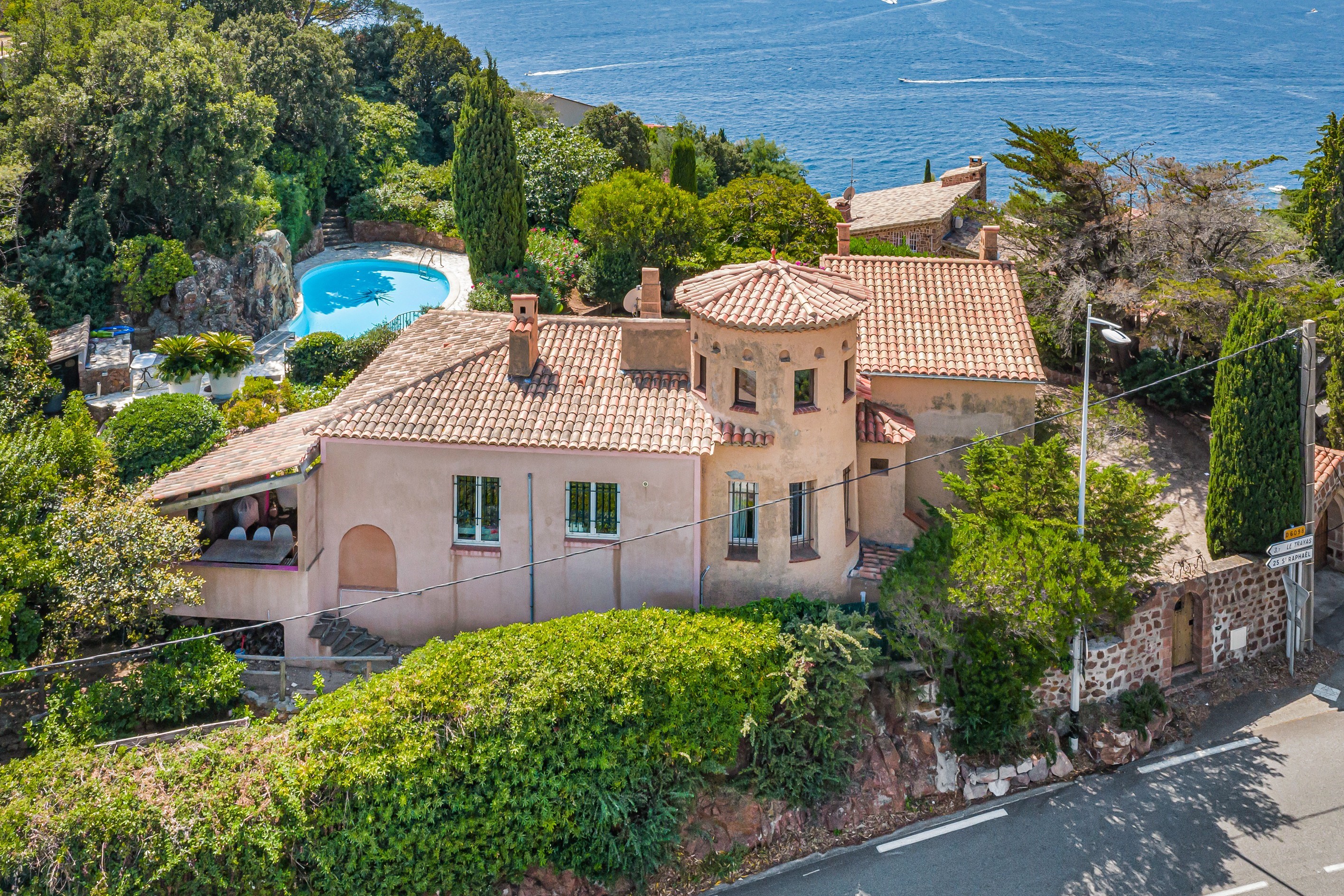  Sole Agent, Exceptional Villa in Théoule-sur-Mer. - 物件實景