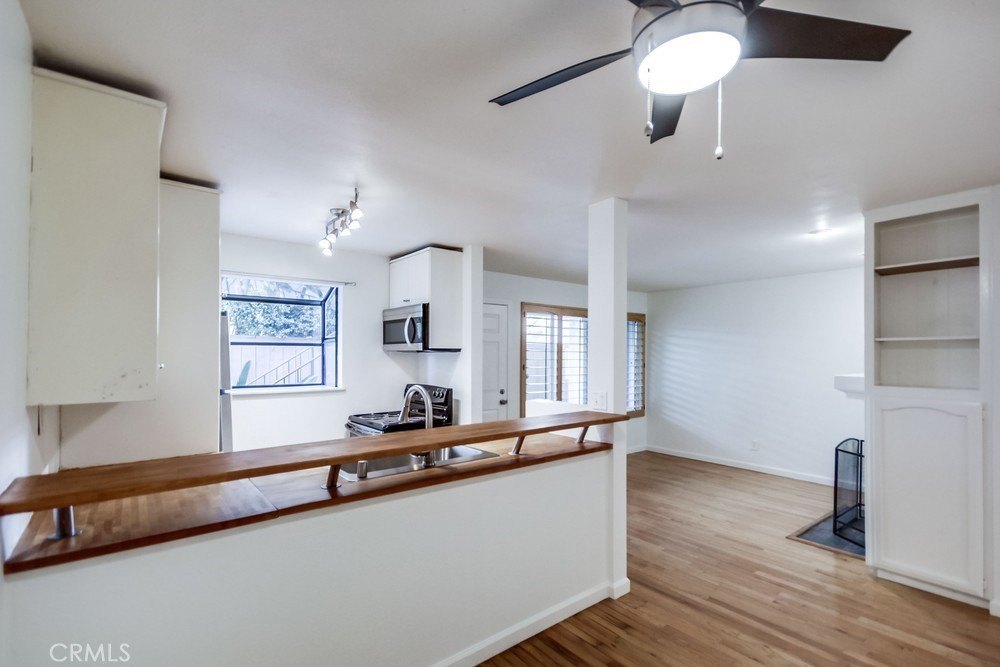 San Diego, California, 92104, United States, 2 Bedrooms Bedrooms, ,1 BathroomBathrooms,Residential,For Sale,1970818