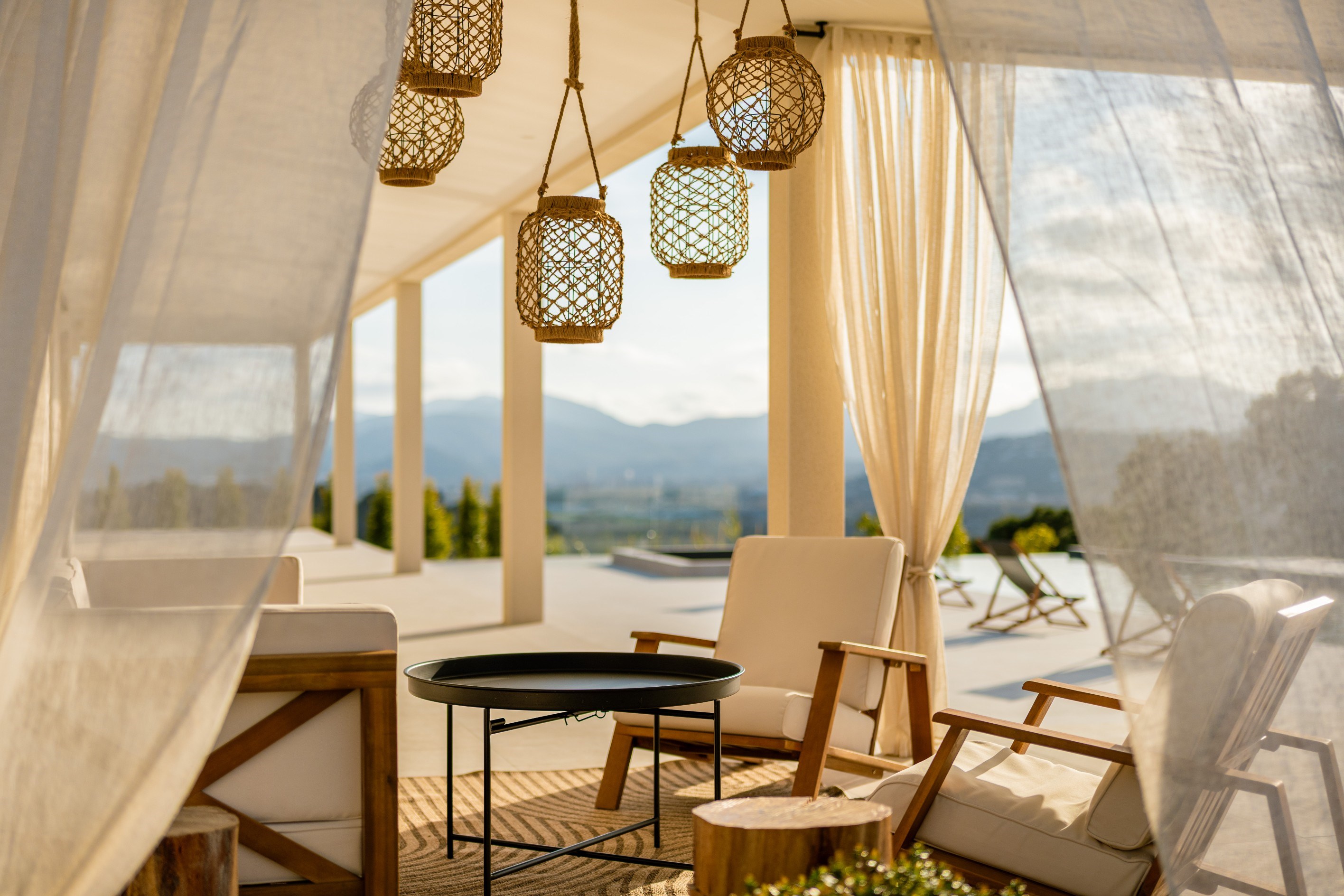  Mougins, private estate for sale, 533 sqm, panoramic views, guest house and 2.2… - 物件實景