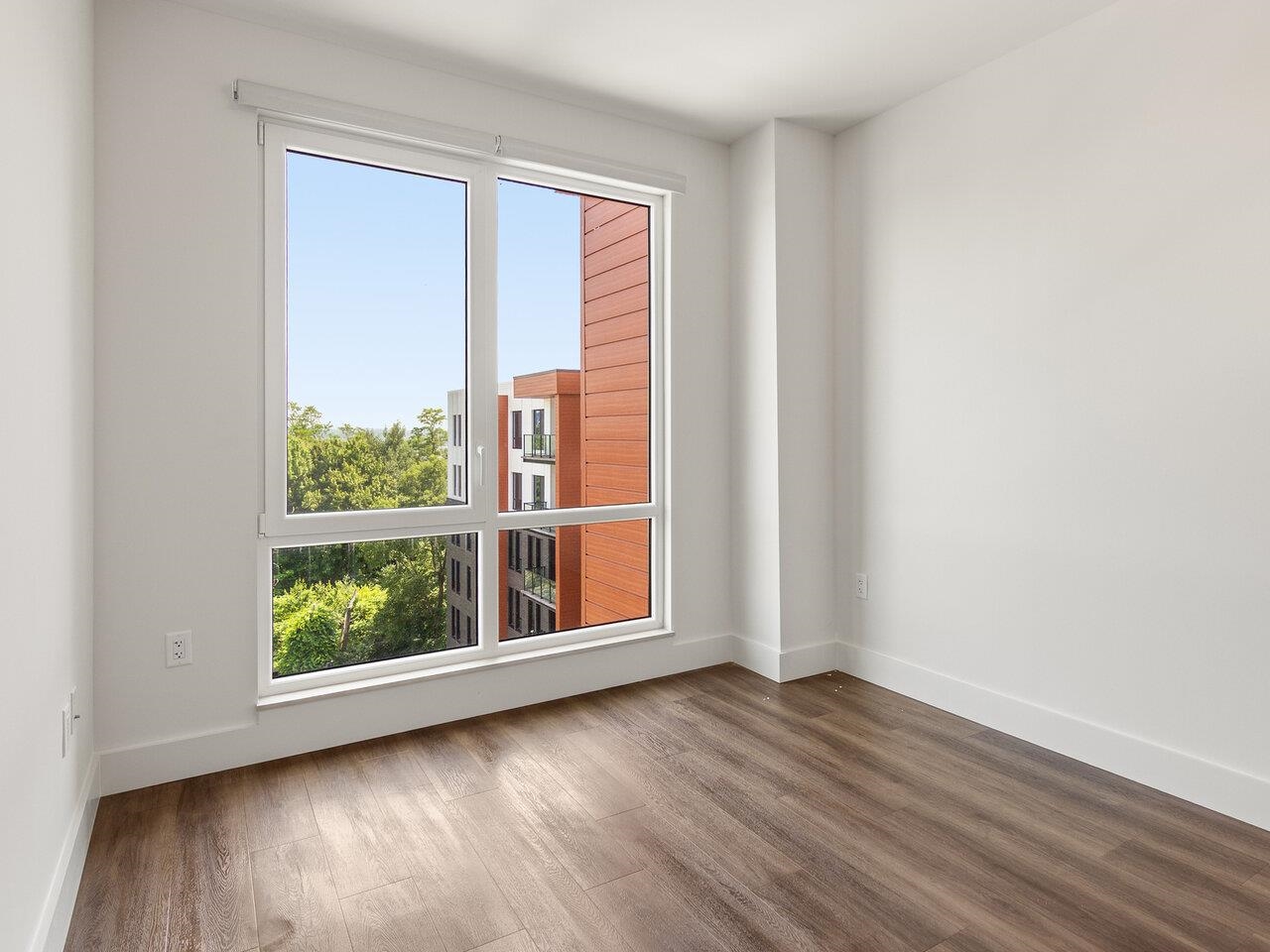 Burlington, Vermont, 05401, United States, 1 Bedroom Bedrooms, ,Residential,For Sale,1712083
