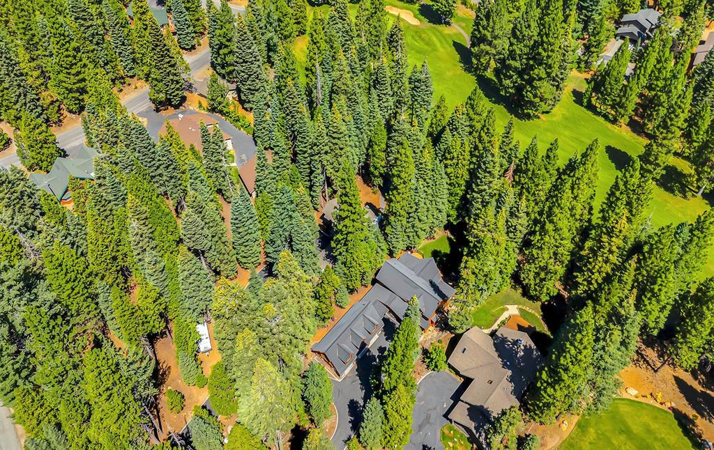 Lake Almanor West, California, 96020, United States, 4 Bedrooms Bedrooms, ,4 BathroomsBathrooms,Residential,For Sale,1907514
