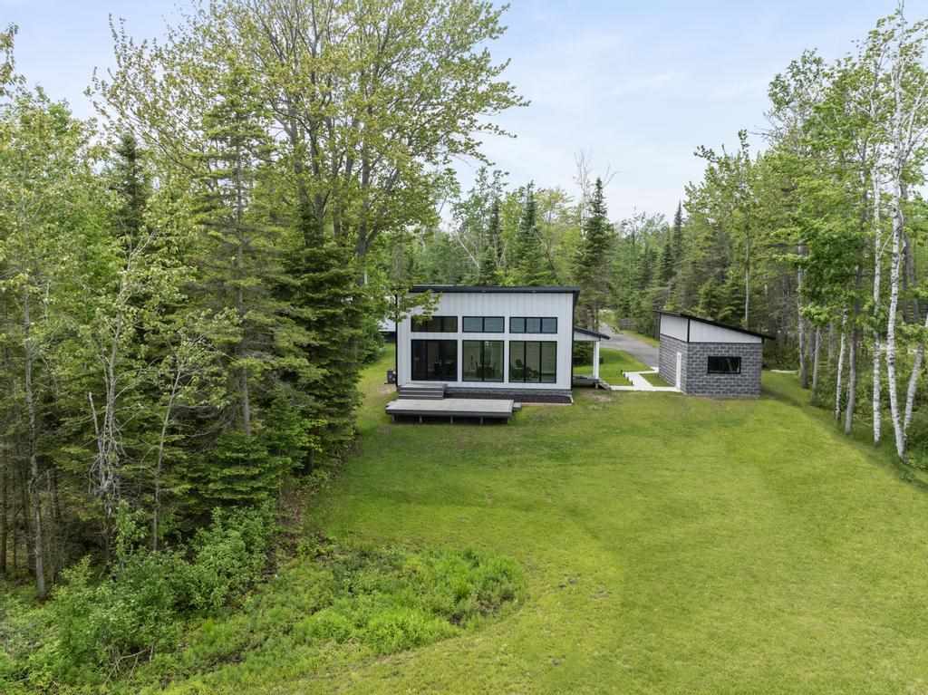 Cheboygan, Michigan, 49721, United States, 2 Bedrooms Bedrooms, ,1 BathroomBathrooms,Residential,For Sale,1856011