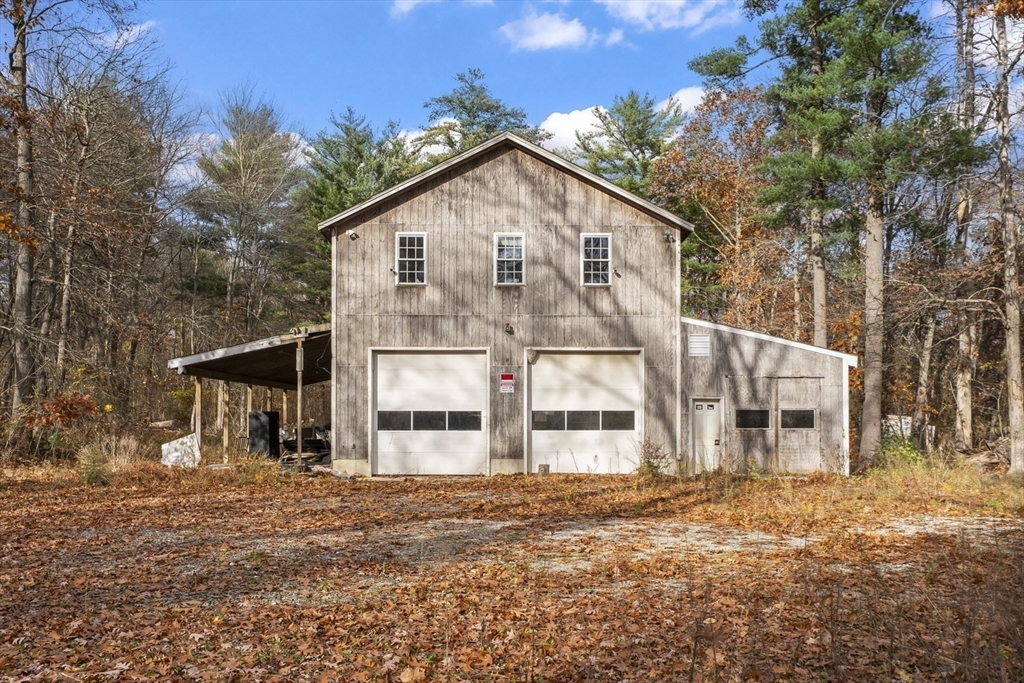 Raynham, Massachusetts, 02767, United States, 4 Bedrooms Bedrooms, ,3 BathroomsBathrooms,Residential,For Sale,2001921