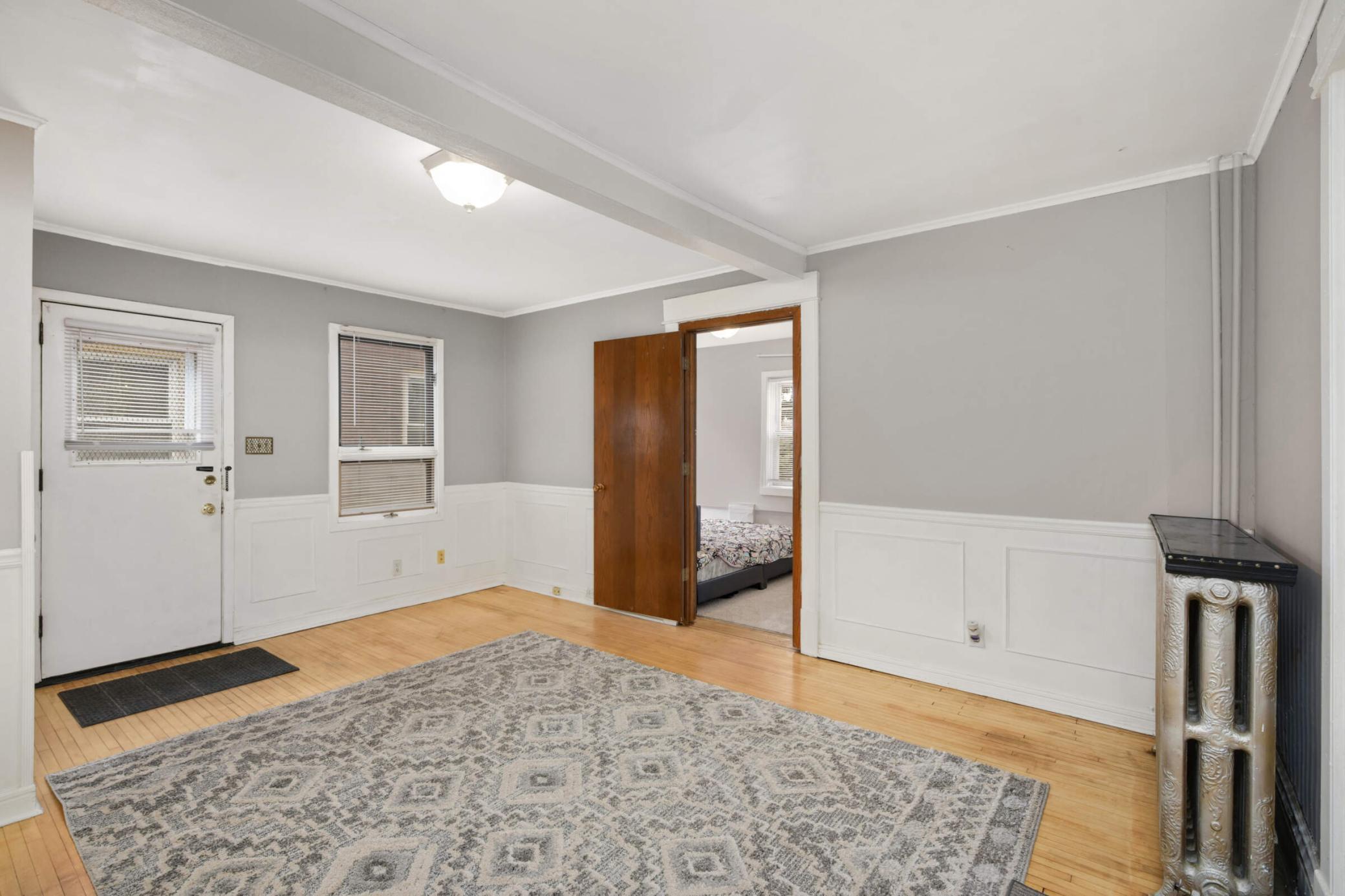Minneapolis, Minnesota, 55405, United States, ,Residential,For Sale,1905881