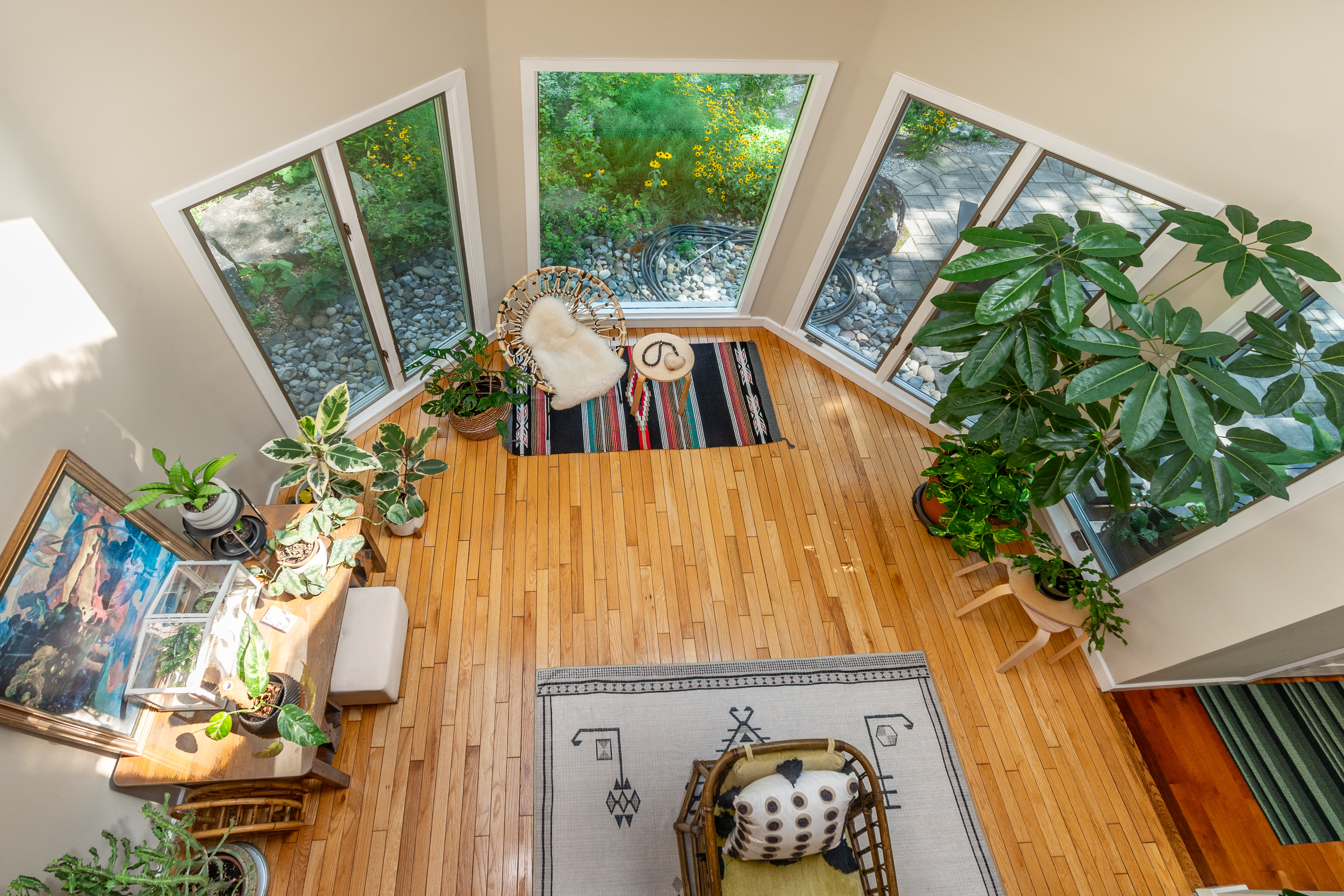  One-of-a-Kind Contemporary - 物件實景