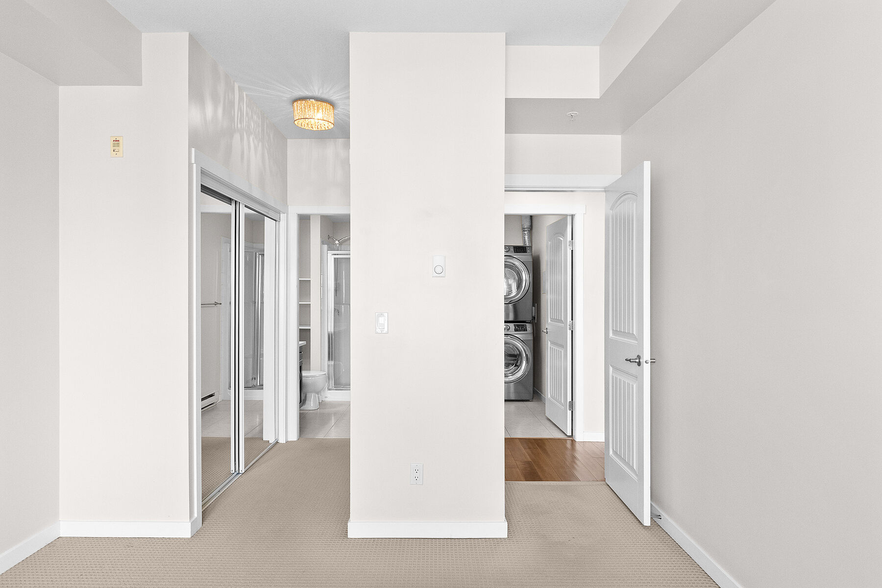  Mission Meadows Condo - 物件實景