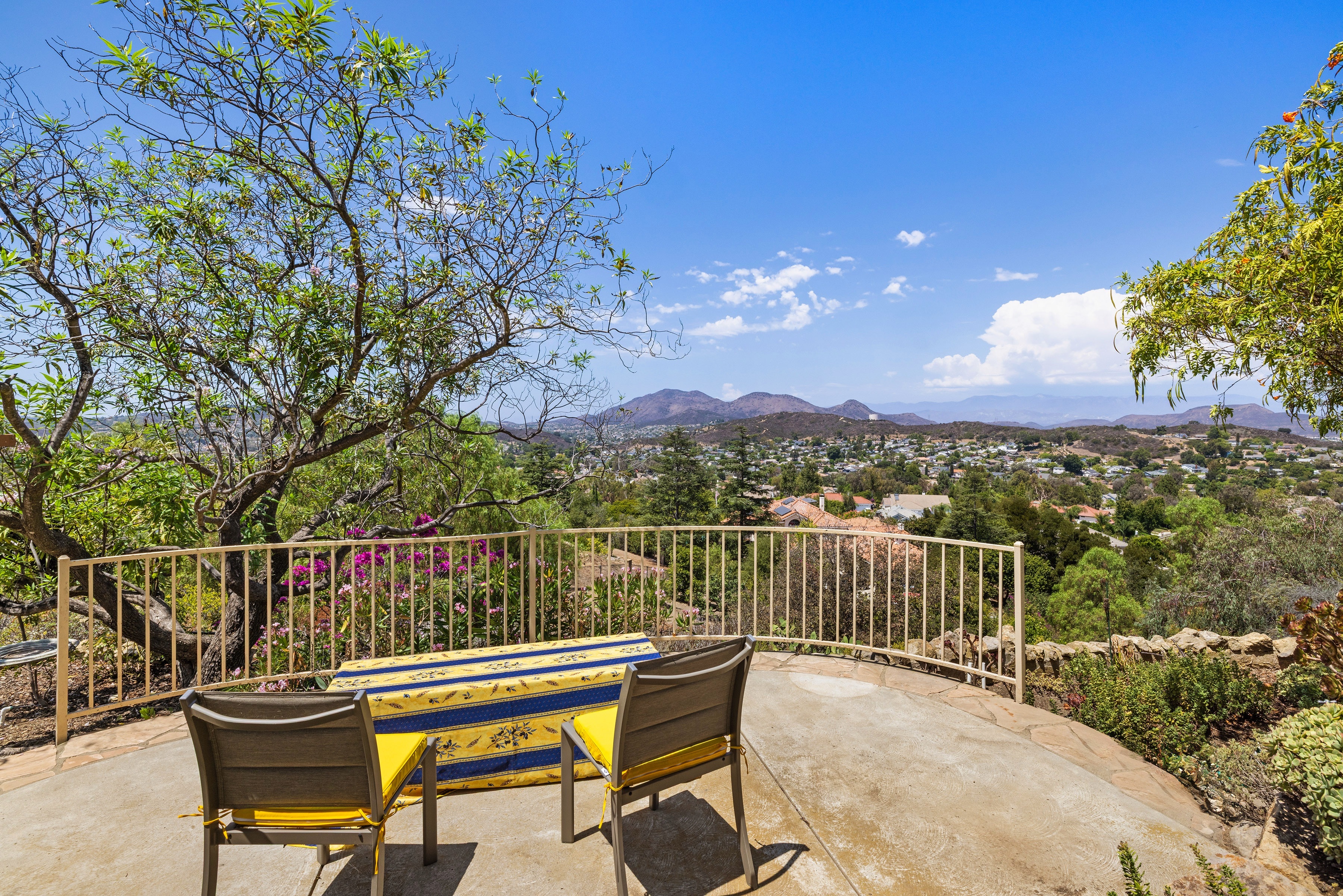  1098 Antelope Place, Newbury Park - 物件實景