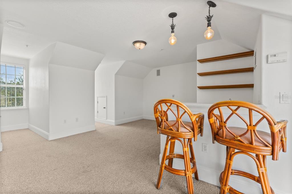 Orlando, Florida, 32814, United States, 4 Bedrooms Bedrooms, ,5 BathroomsBathrooms,Residential,For Sale,1901363