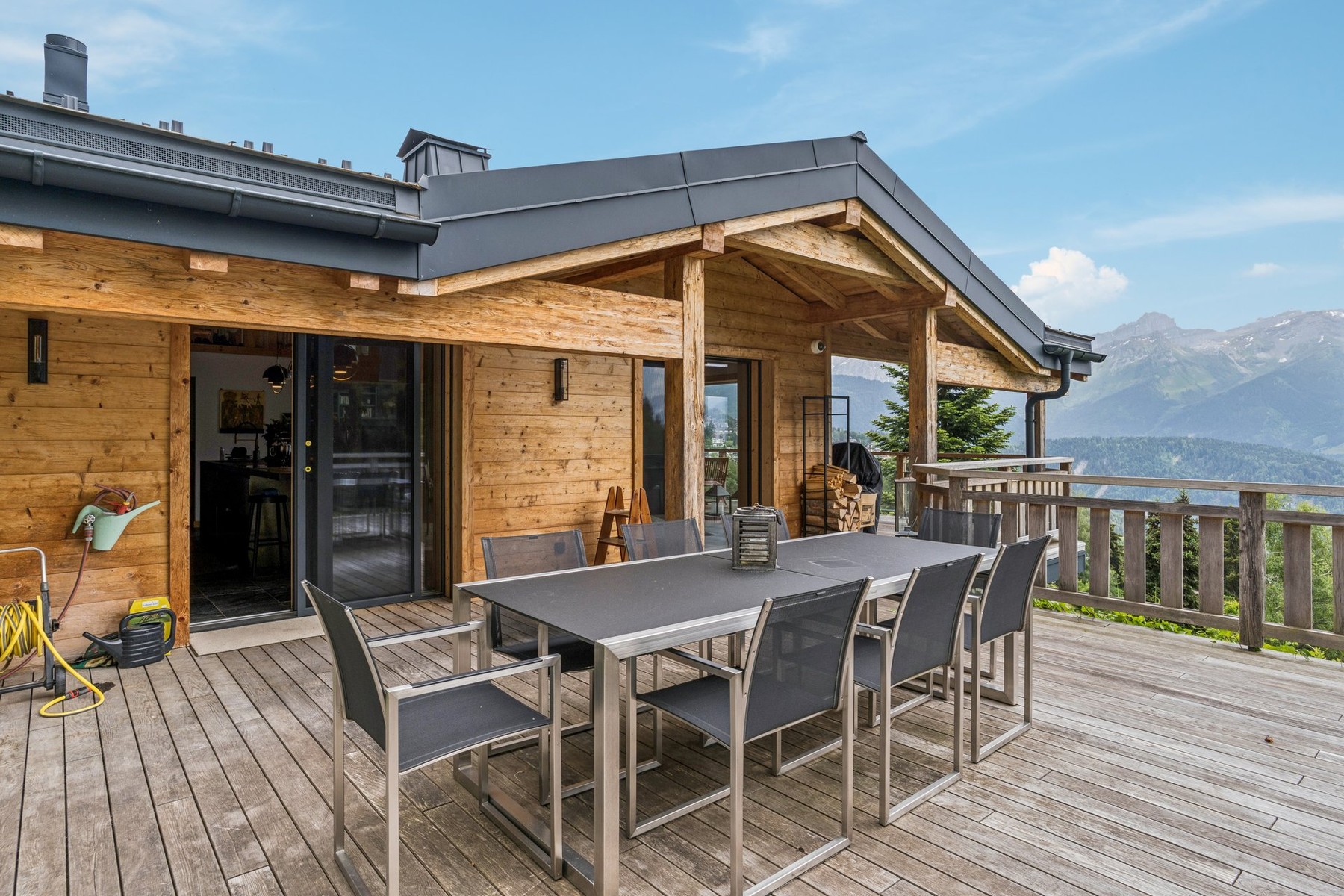  Alpine Excellence: A Luxury Chalet in Villars-sur-Ollon - 物件實景