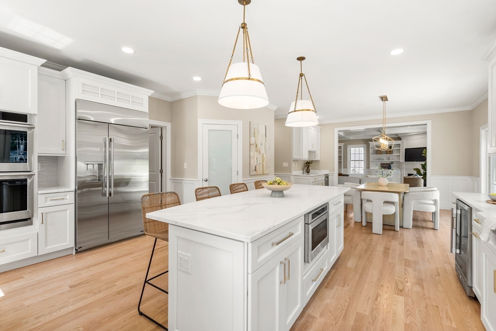 Lexington, Massachusetts, 02420, United States, 5 Bedrooms Bedrooms, ,8 BathroomsBathrooms,Residential,For Sale,1932093