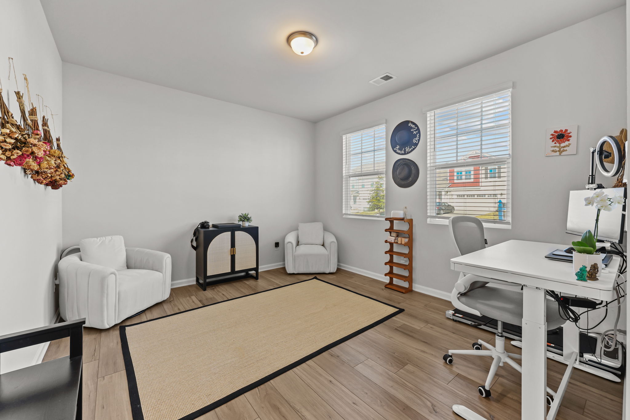 Charlotte, North Carolina, 28269, United States, 5 Bedrooms Bedrooms, ,3 BathroomsBathrooms,Residential,For Sale,1993856