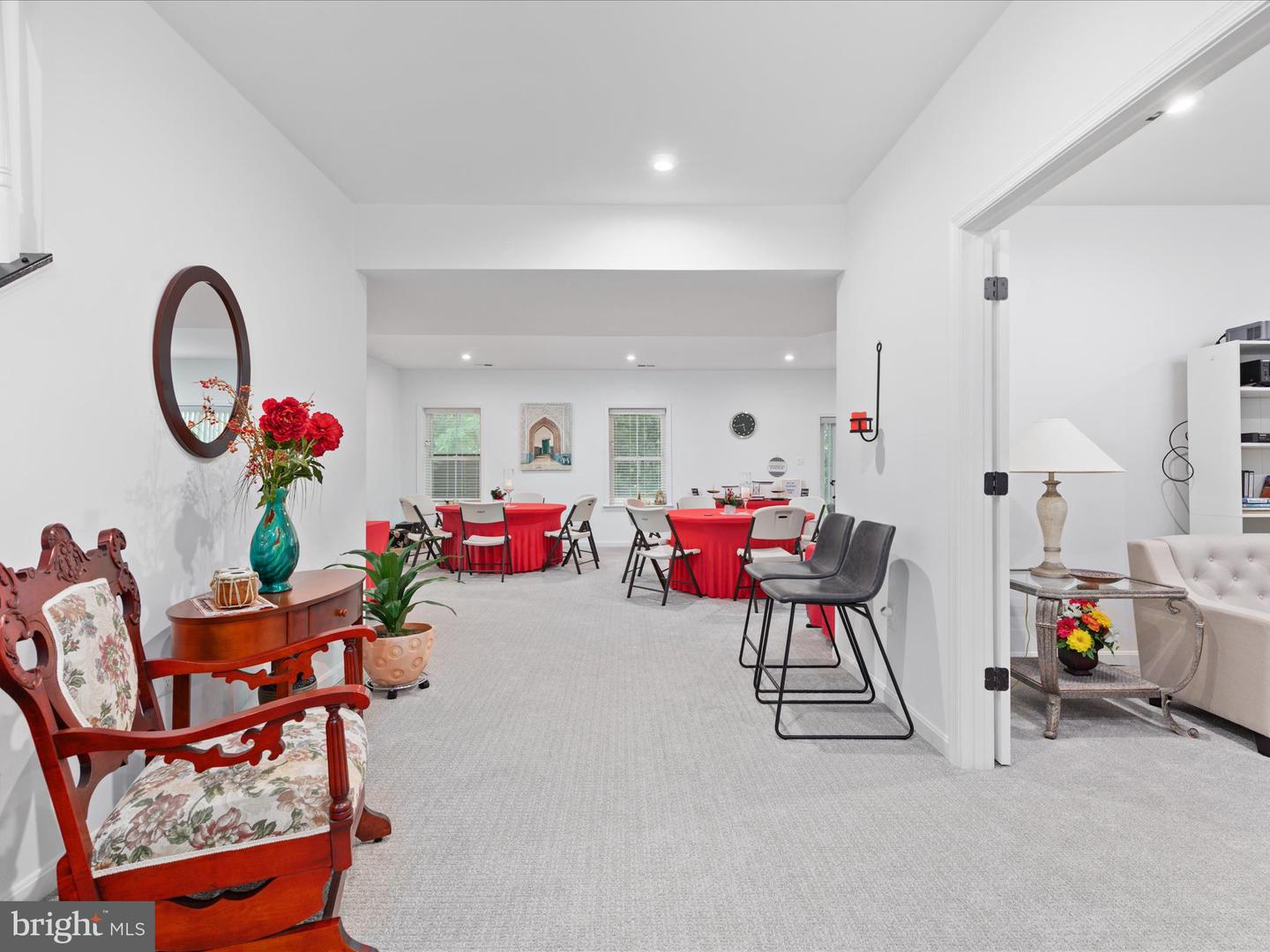 Winchester, Virginia, 22602, United States, 5 Bedrooms Bedrooms, ,5 BathroomsBathrooms,Residential,For Sale,1913787