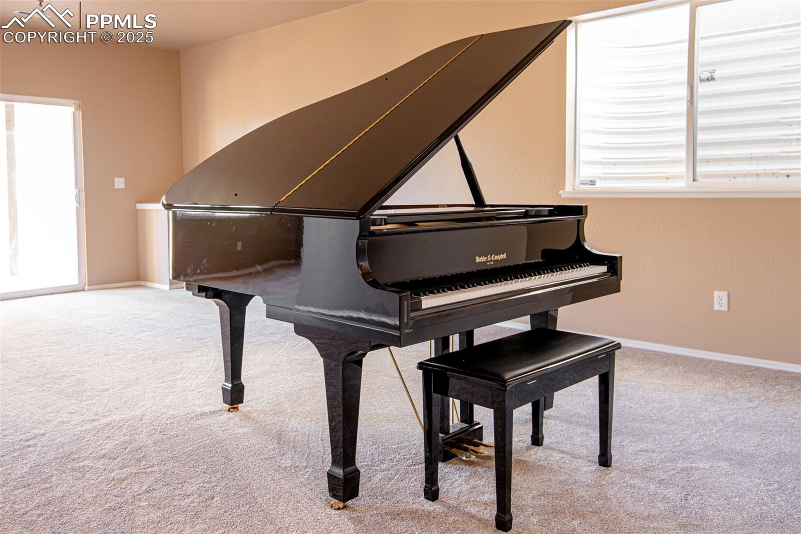 Colorado Springs, Colorado, 80924, United States, 4 Bedrooms Bedrooms, ,2 BathroomsBathrooms,Residential,For Sale,1985676