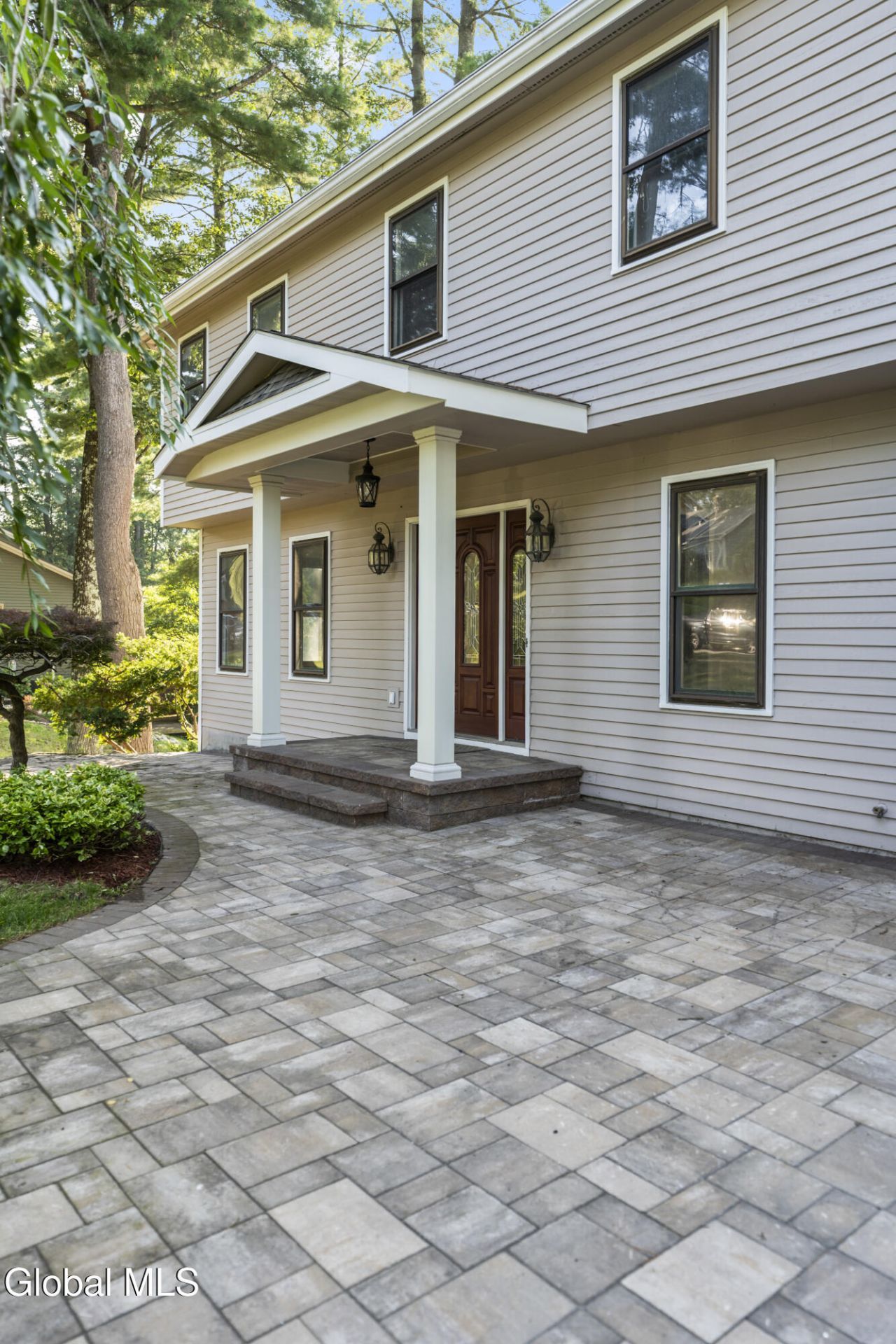 Niskayuna, New York, 12309, United States, 6 Bedrooms Bedrooms, ,4 BathroomsBathrooms,Residential,For Sale,1906999