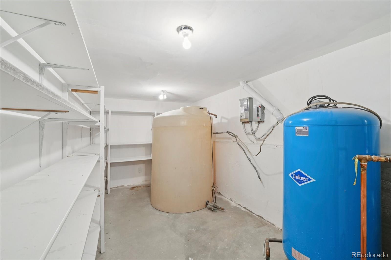 Aurora, Colorado, 80018, United States, 3 Bedrooms Bedrooms, ,4 BathroomsBathrooms,Residential,For Sale,1982686