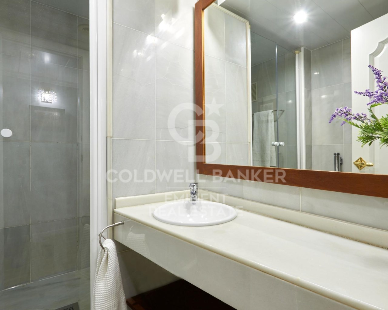 Barcelona, Barcelona, Sants ? Montju?c, Sants Barc, Barcelona, Catalonia, ES, 4 Bedrooms Bedrooms, ,3 BathroomsBathrooms,Residential,For Sale,Barcelona, Barcelona, Sants ? Montju?c, Sants Barc,1527712