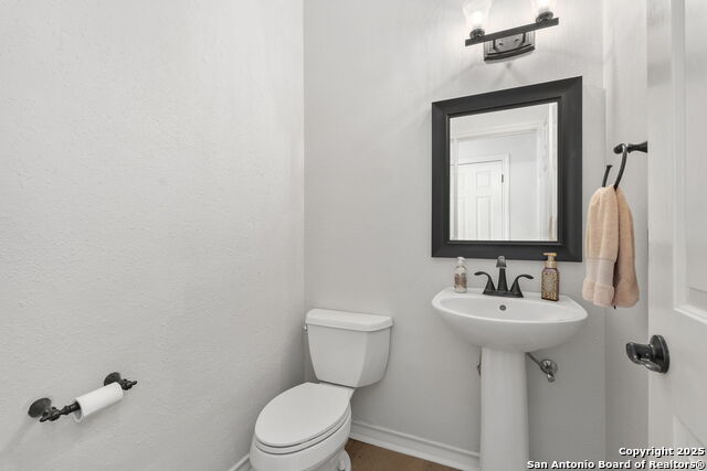 Boerne, Texas, 78006, United States, 4 Bedrooms Bedrooms, ,4 BathroomsBathrooms,Residential,For Sale,1891187