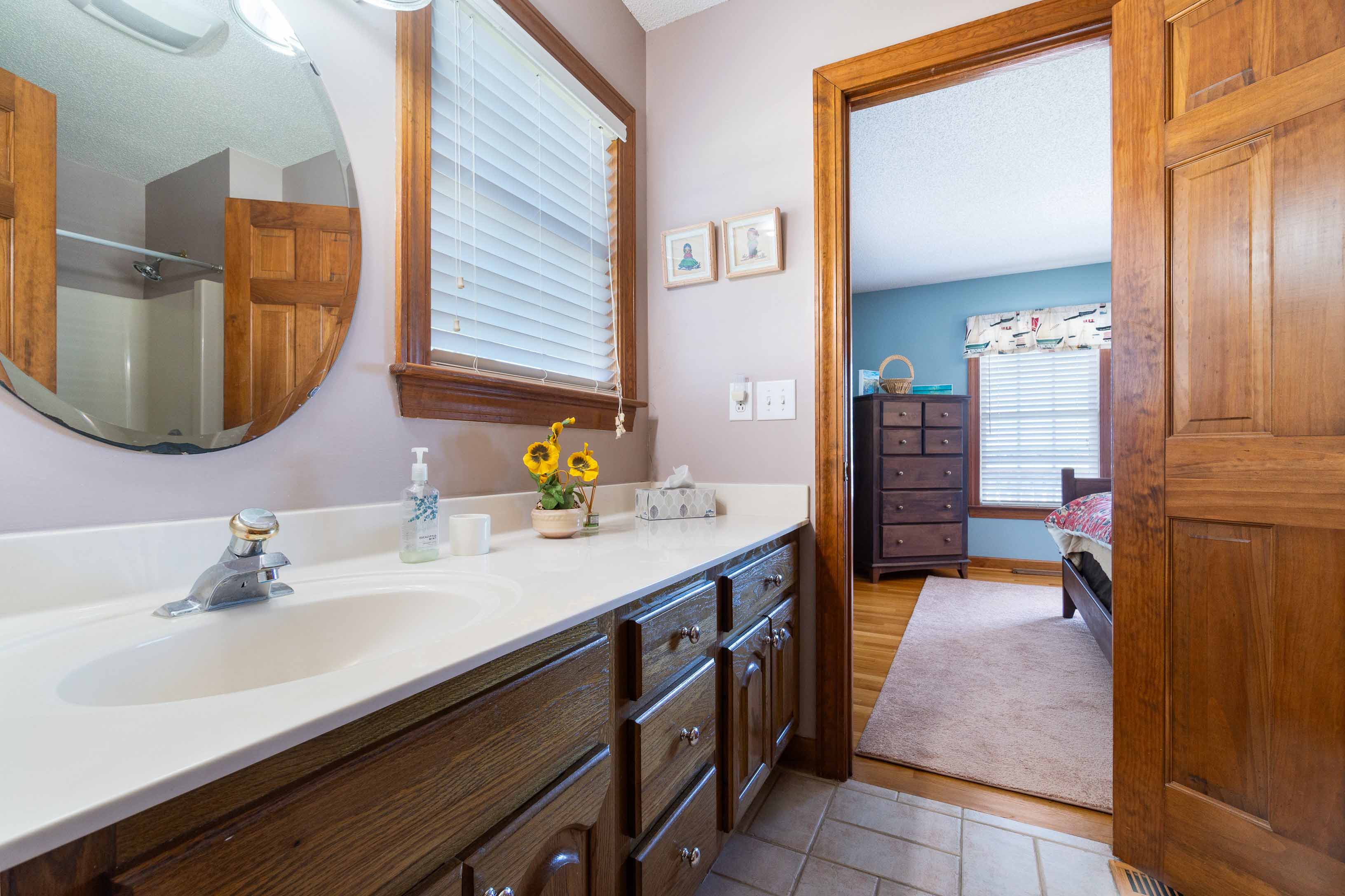 Merritt, North Carolina, 28556, United States, 3 Bedrooms Bedrooms, ,4 BathroomsBathrooms,Residential,For Sale,1979008