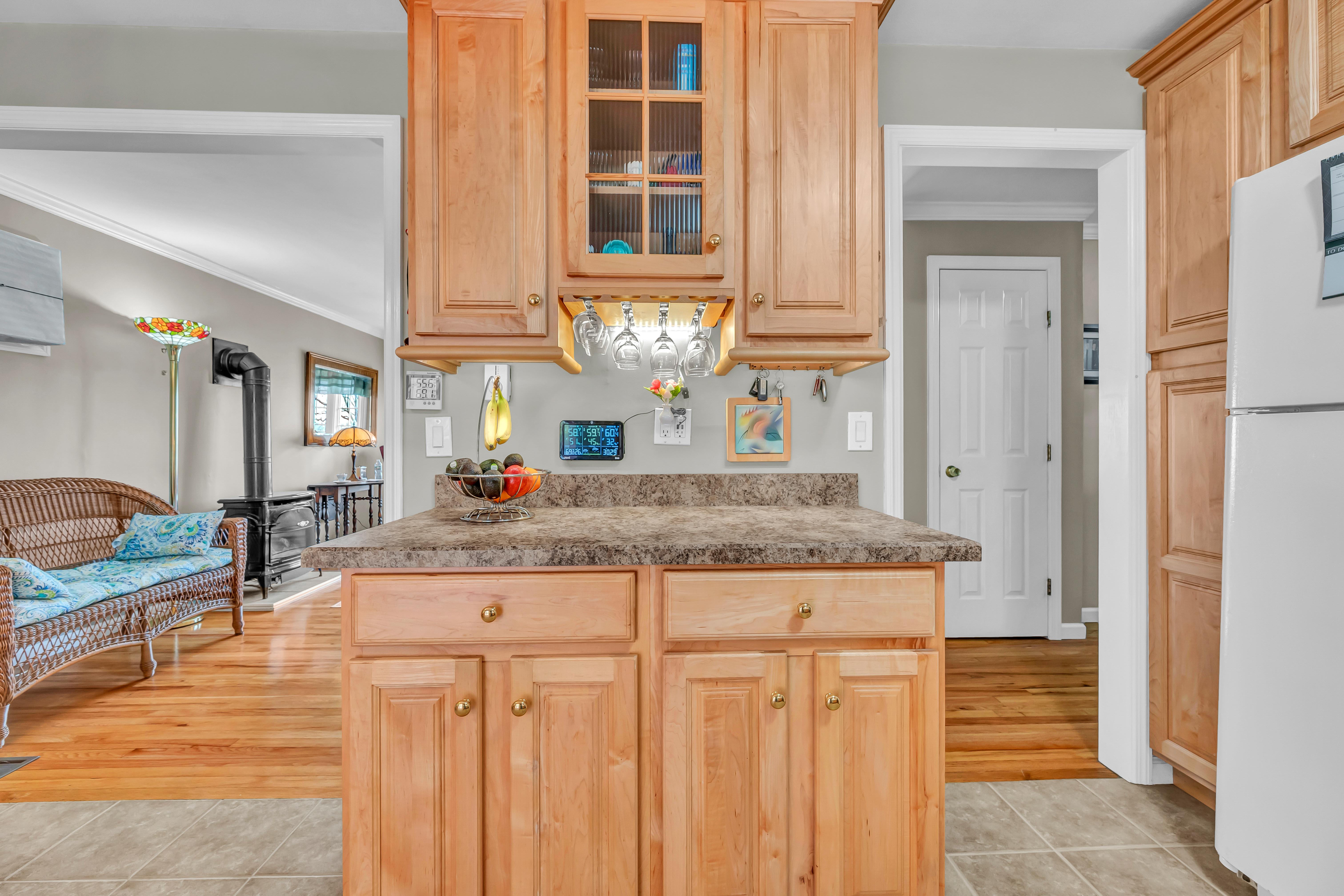  Beautifully Maintained Home - 物件實景