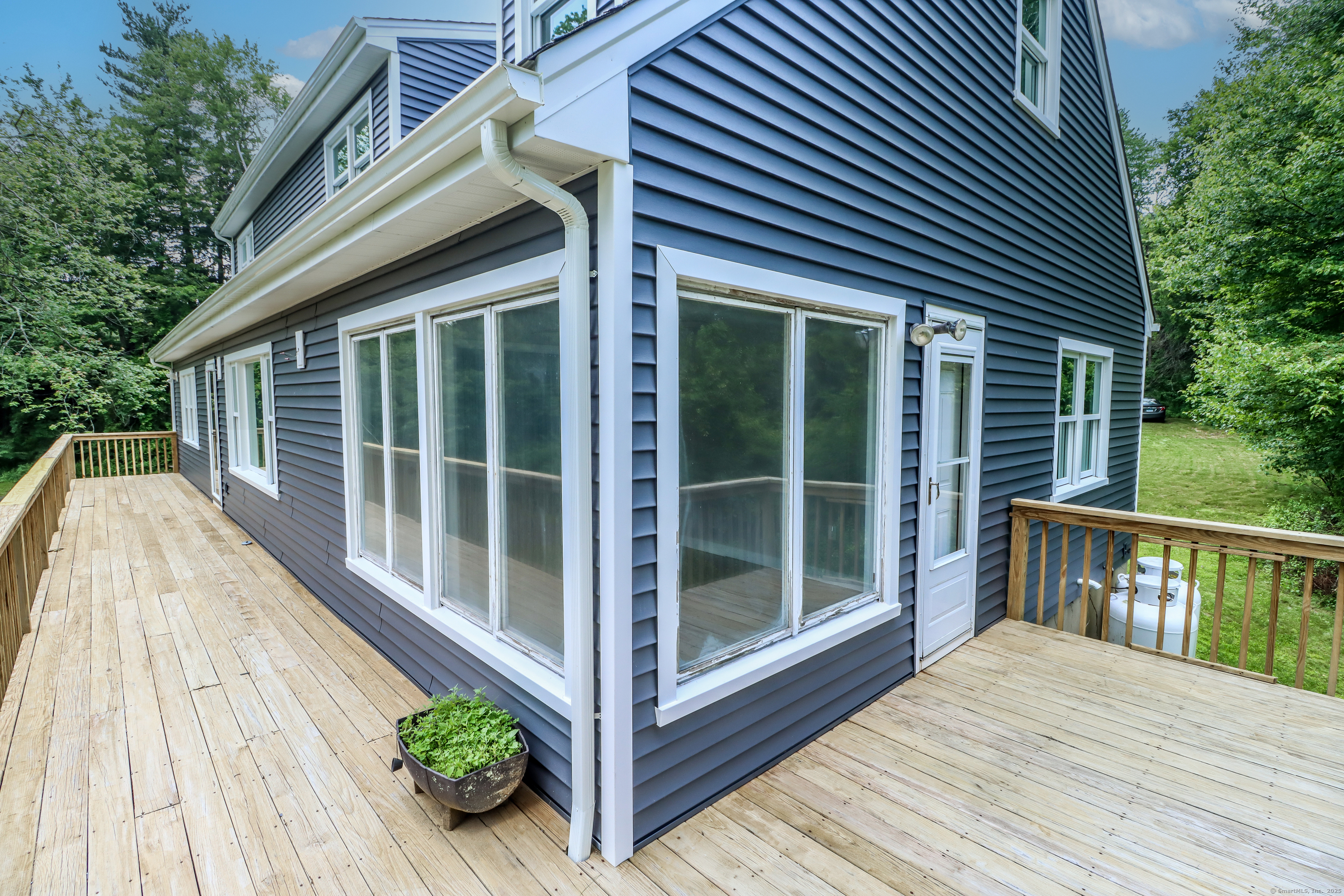 Redding, Connecticut, 06896, United States, 5 Bedrooms Bedrooms, ,3 BathroomsBathrooms,Residential,For Sale,1875500