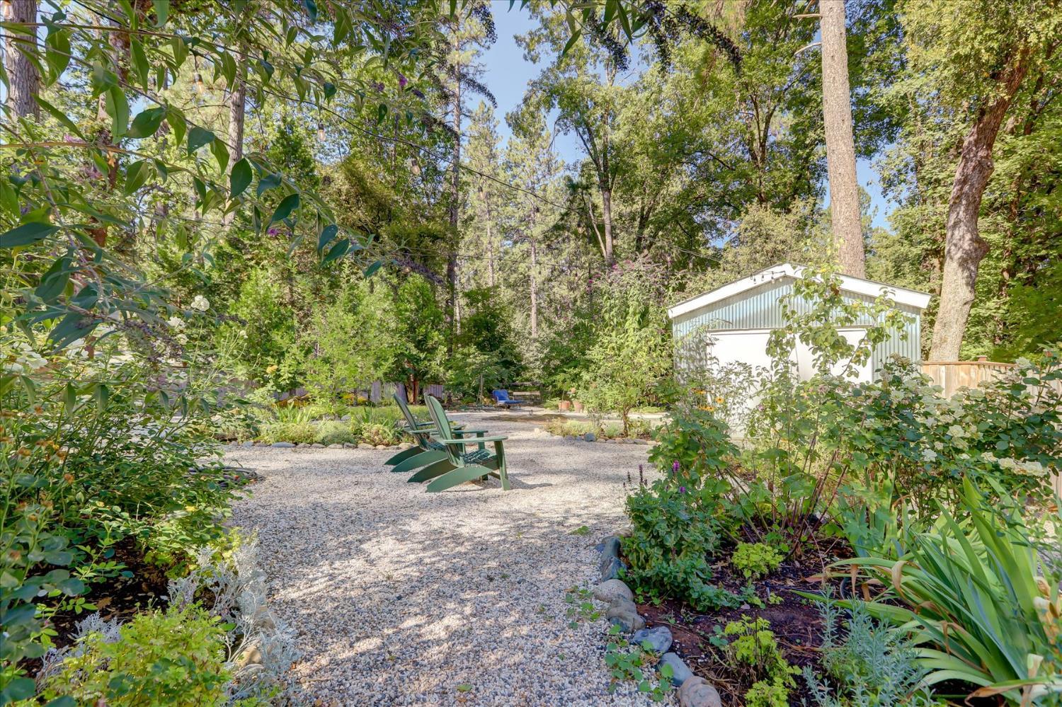 Nevada City, California, 95959, United States, 2 Bedrooms Bedrooms, ,1 BathroomBathrooms,Residential,For Sale,1982930