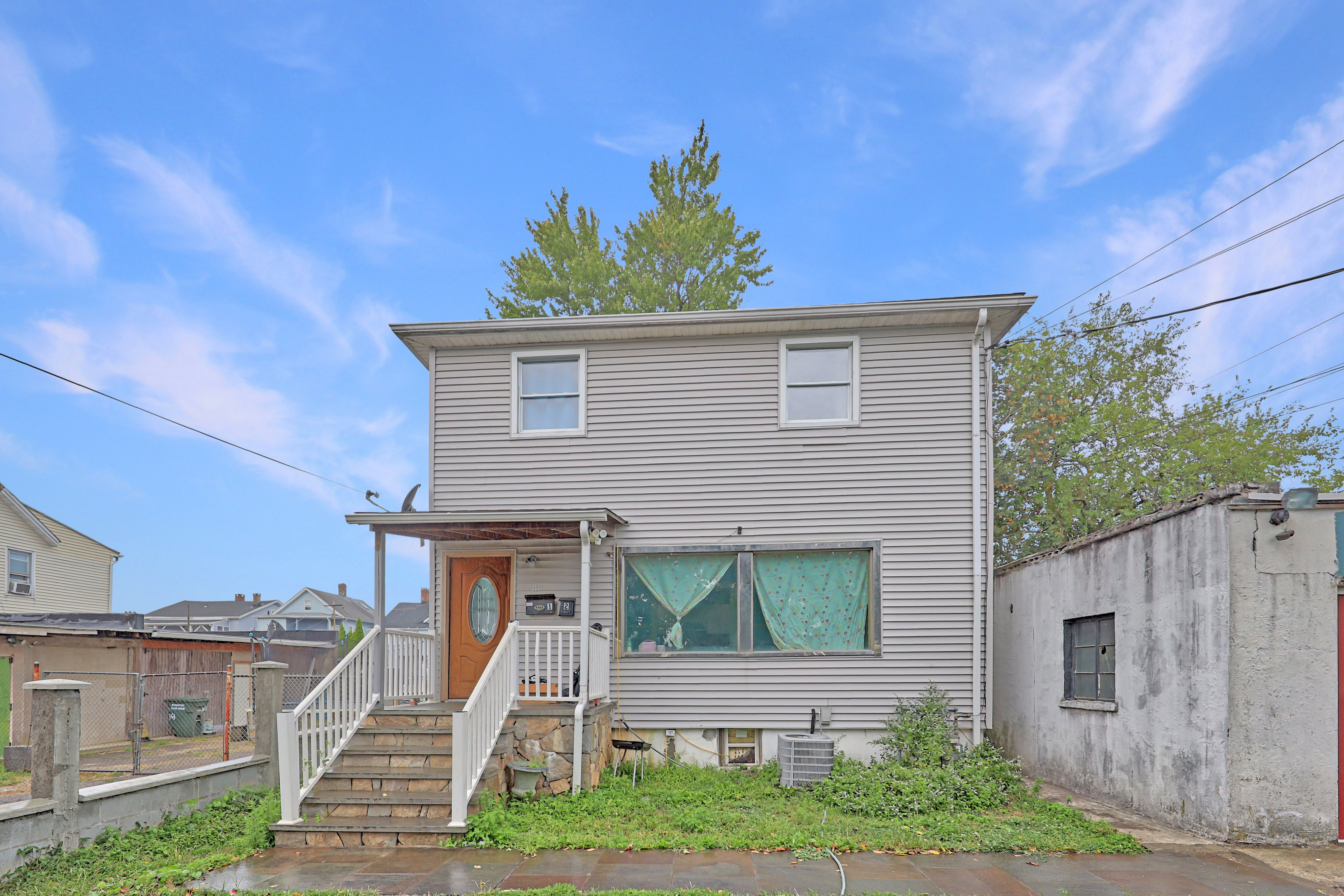 Bridgeport, Connecticut, 06604, United States, 4 Bedrooms Bedrooms, ,2 BathroomsBathrooms,Residential,For Sale,1920661