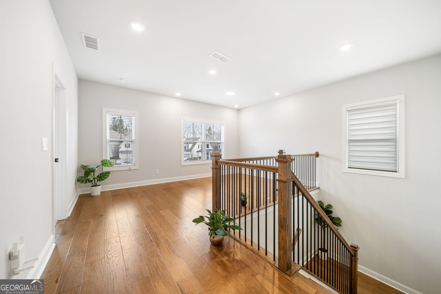 Buford, Georgia, 30518, United States, 5 Bedrooms Bedrooms, ,3 BathroomsBathrooms,Residential,For Sale,2006599