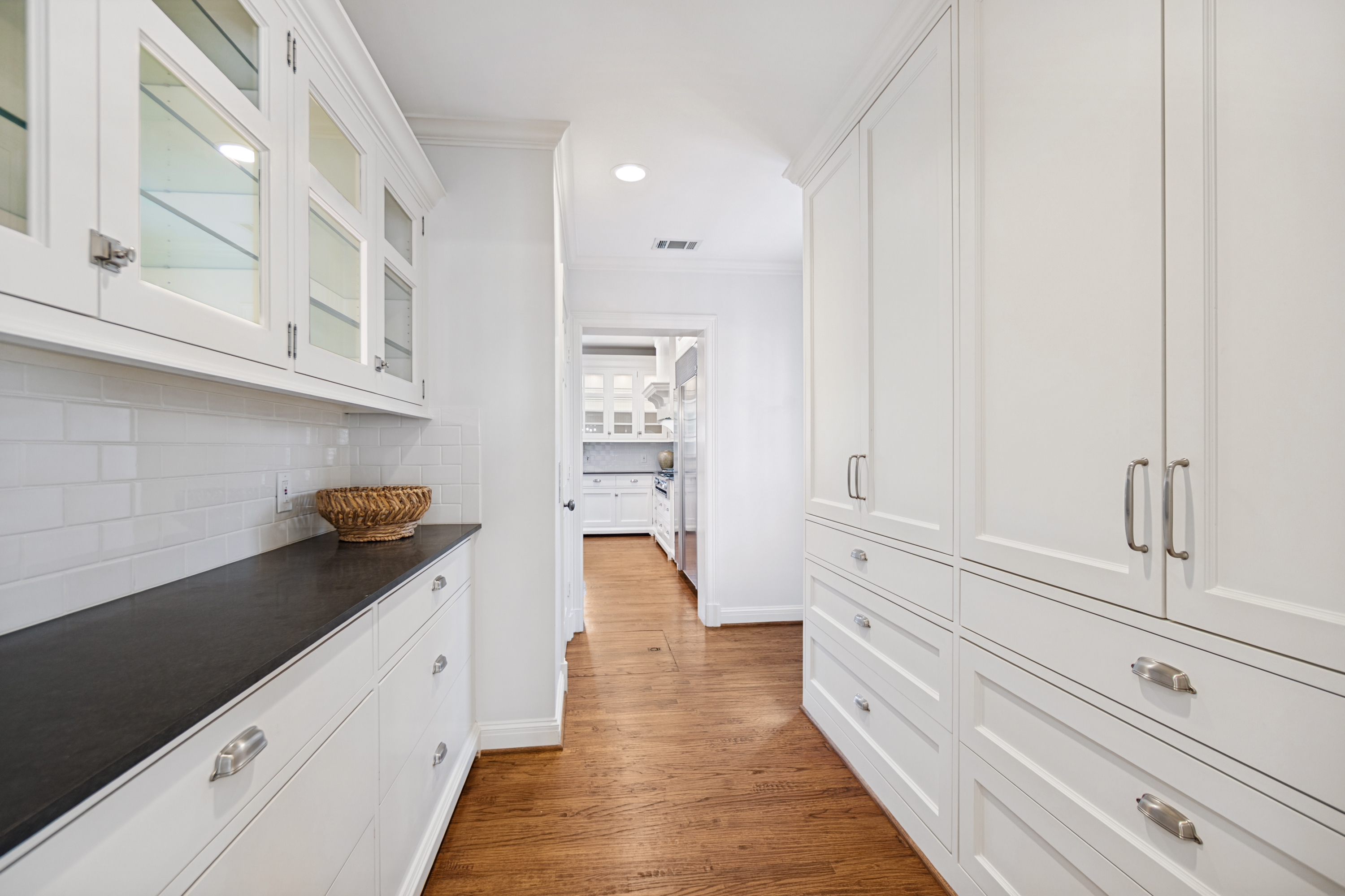  Updated Classic In Coveted West Highland Park - 物件實景