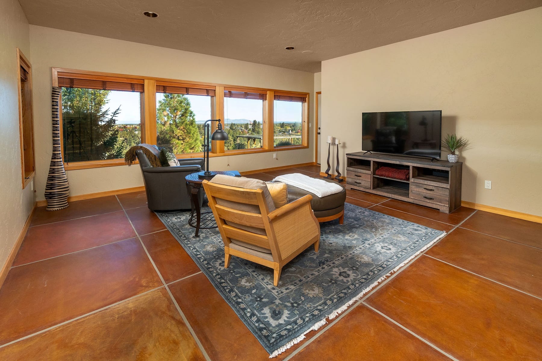  885 NW Chelsea Loop Bend, OR 97703 - 物件實景