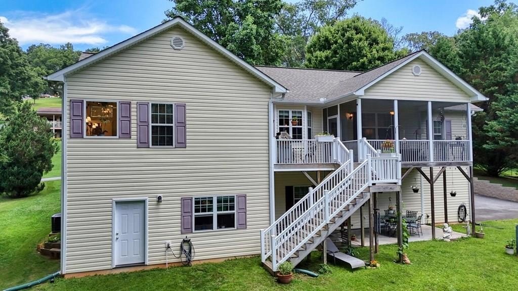 Blairsville, Georgia, 30512, United States, 4 Bedrooms Bedrooms, ,3 BathroomsBathrooms,Residential,For Sale,1983260