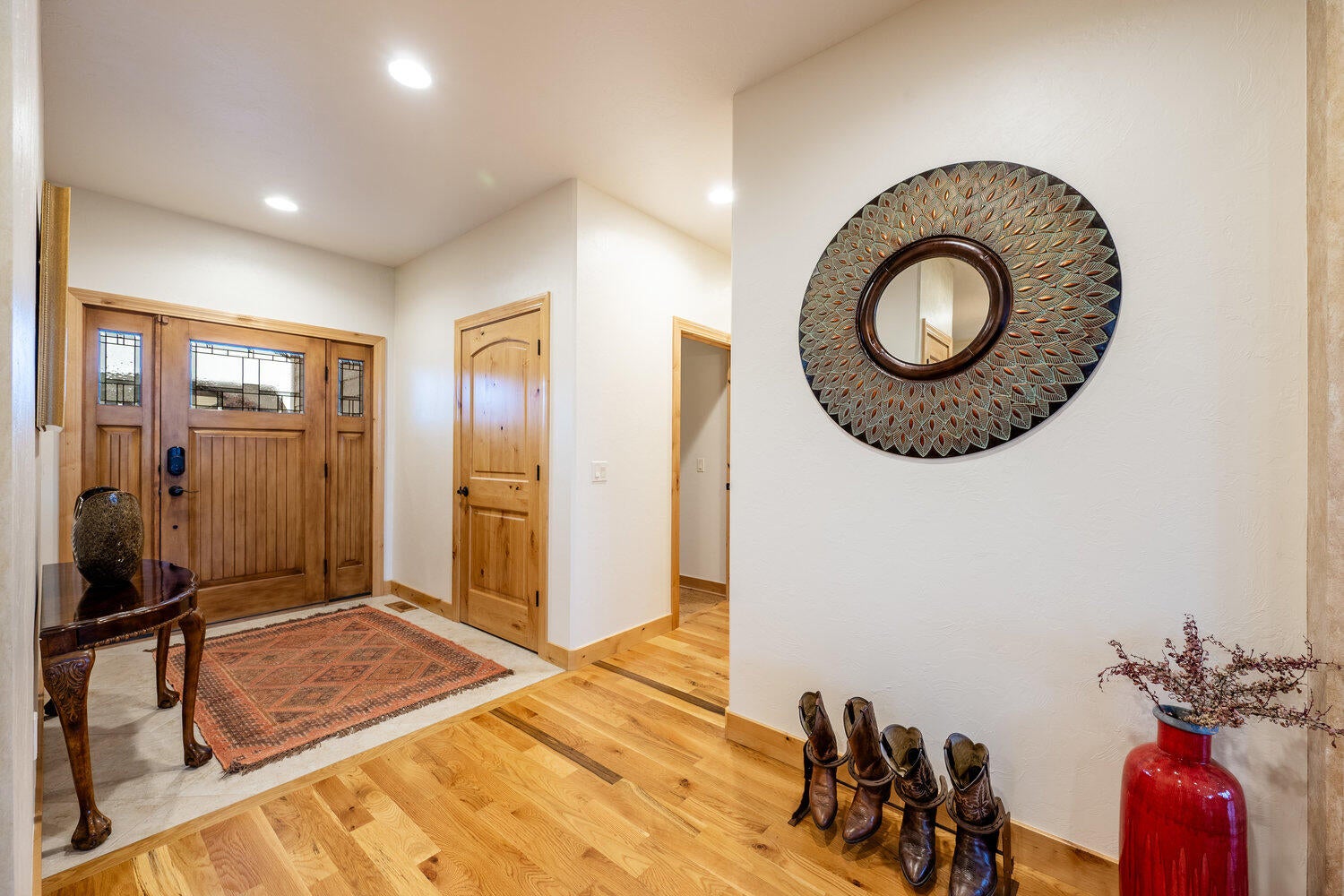 Sheridan, Wyoming, 82801, United States, 2 Bedrooms Bedrooms, ,2 BathroomsBathrooms,Residential,For Sale,2006254