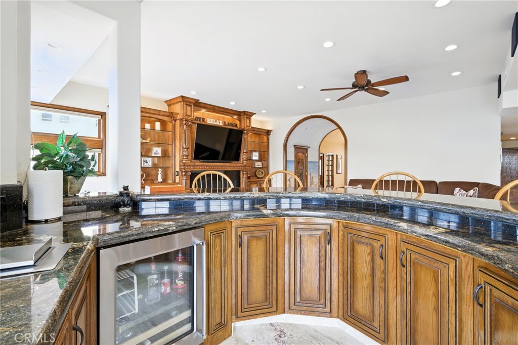 Oxnard, California, 93035, United States, 4 Bedrooms Bedrooms, ,3 BathroomsBathrooms,Residential,For Sale,1980111