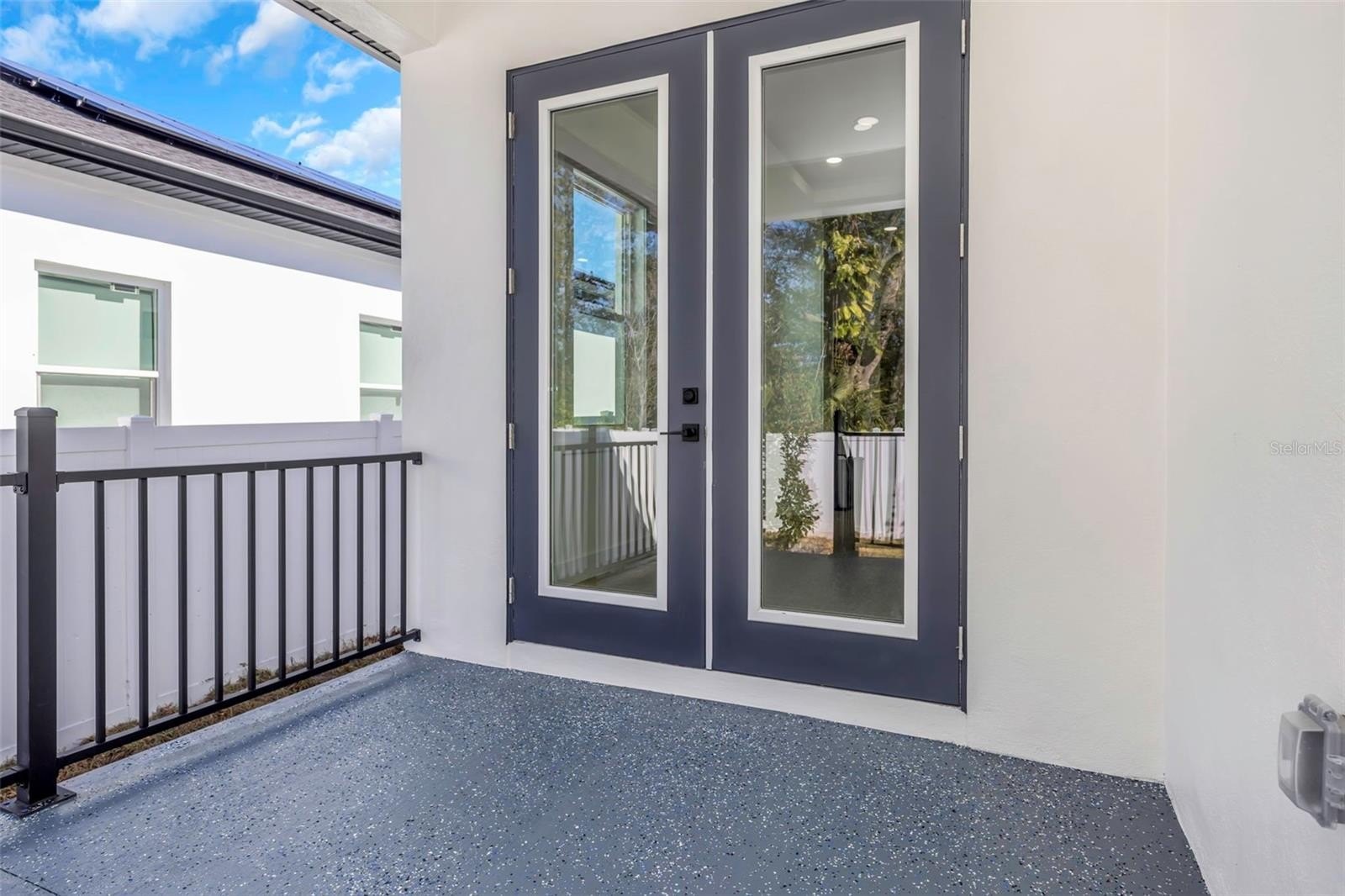 CLEARWATER, Florida, 33755, United States, 4 Bedrooms Bedrooms, ,3 BathroomsBathrooms,Residential,For Sale,1996424