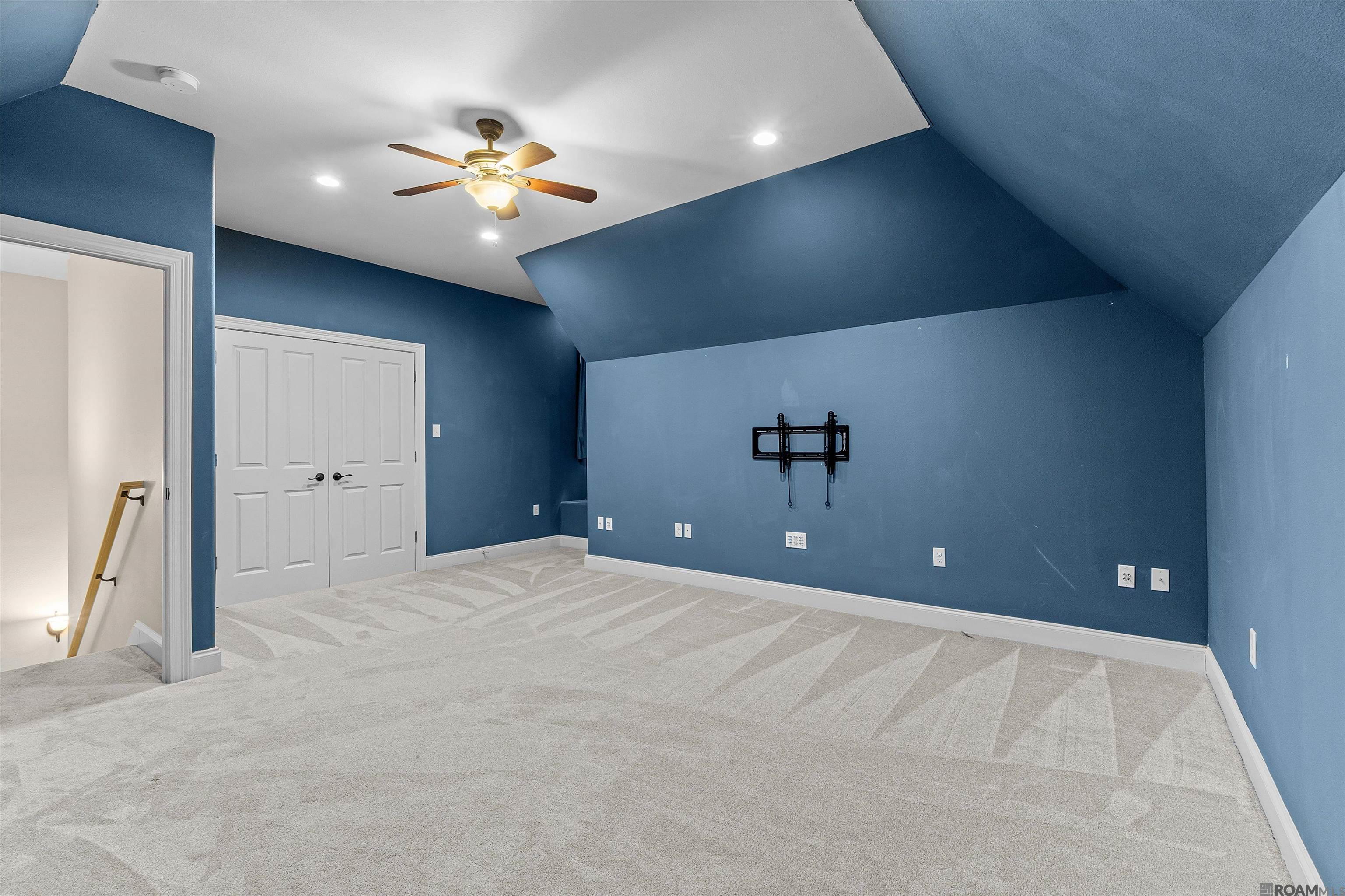 Gonzales, Louisiana, 70737, United States, 5 Bedrooms Bedrooms, ,3 BathroomsBathrooms,Residential,For Sale,1975975