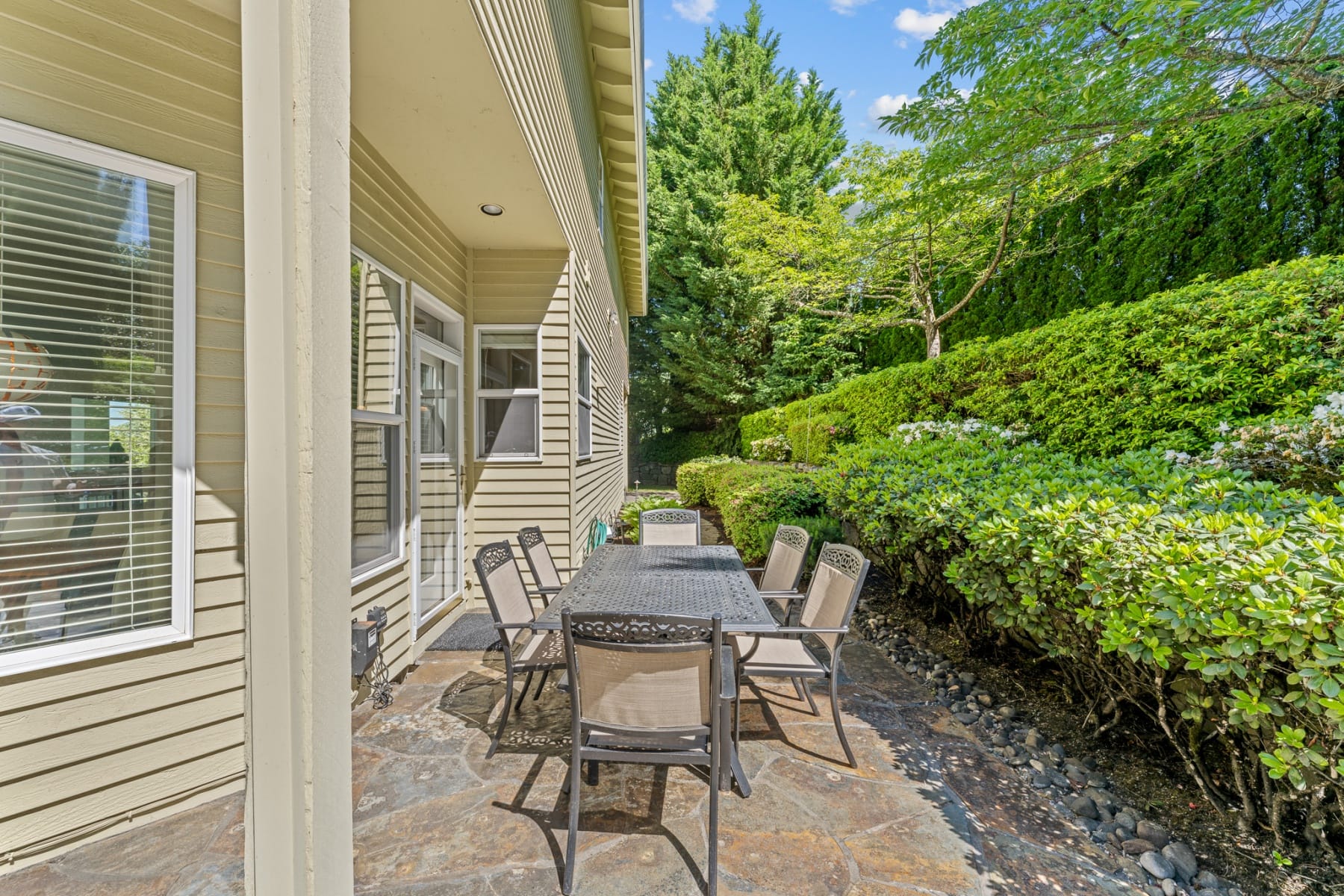  1616 NW FOLEY CT Portland, OR 97229 - 物件實景