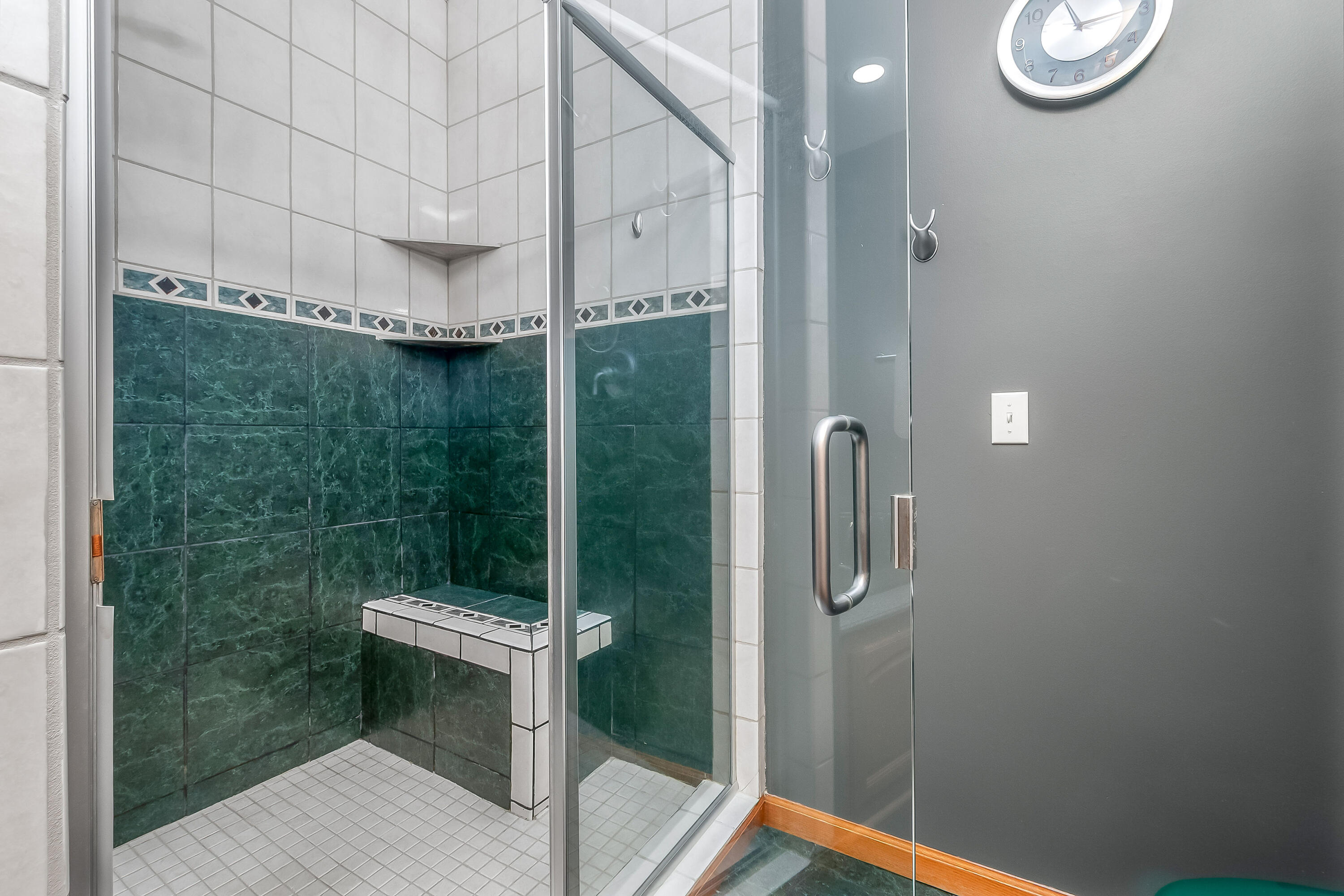 Hillsdale, Michigan, 49242, United States, 5 Bedrooms Bedrooms, ,3 BathroomsBathrooms,Residential,For Sale,1980121