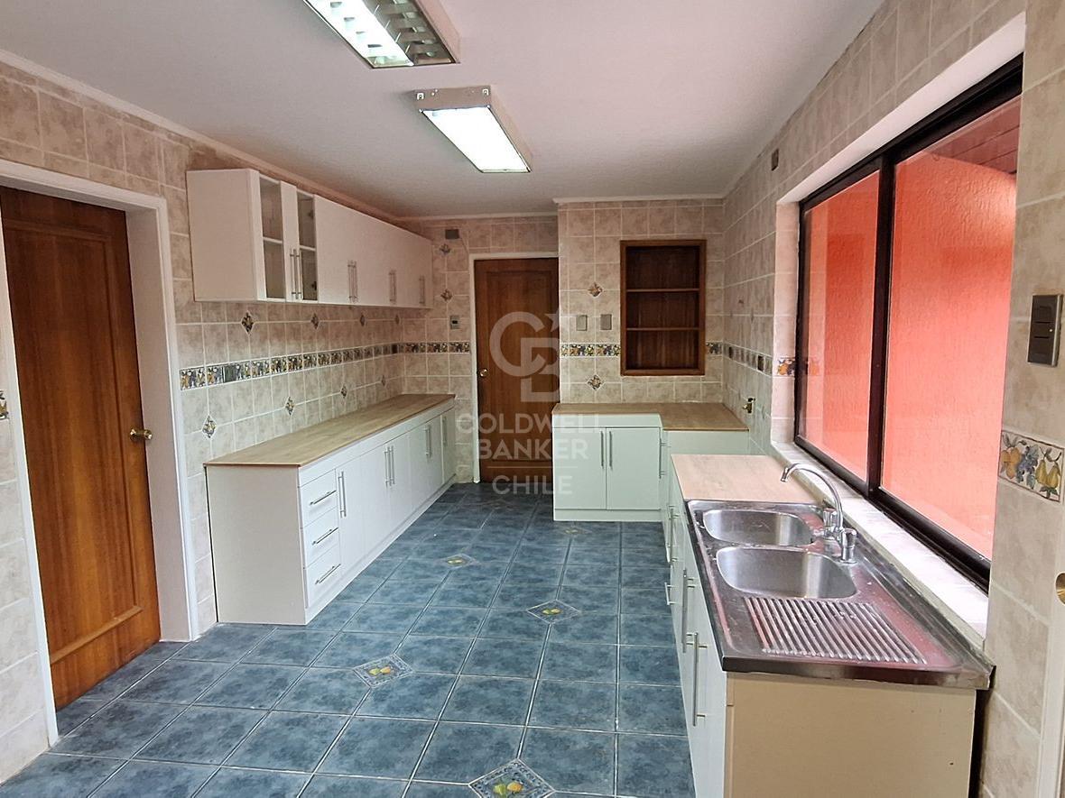 Osorno, Chile, 4 Bedrooms Bedrooms, ,3 BathroomsBathrooms,Residential,For Sale,1986534