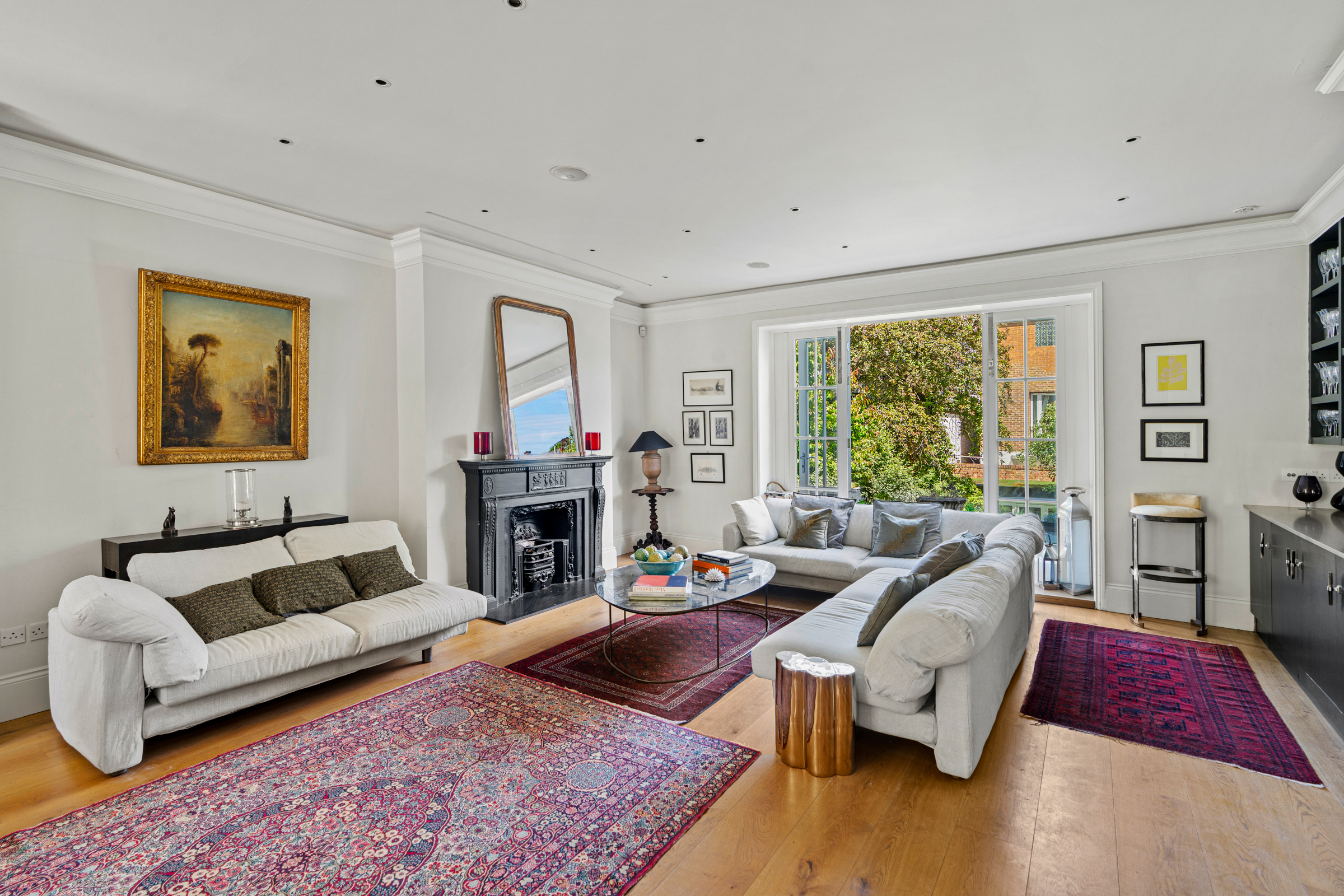  Beautifully Finished Victorian Townhouse Moments from High Street Kensington - 物件實景